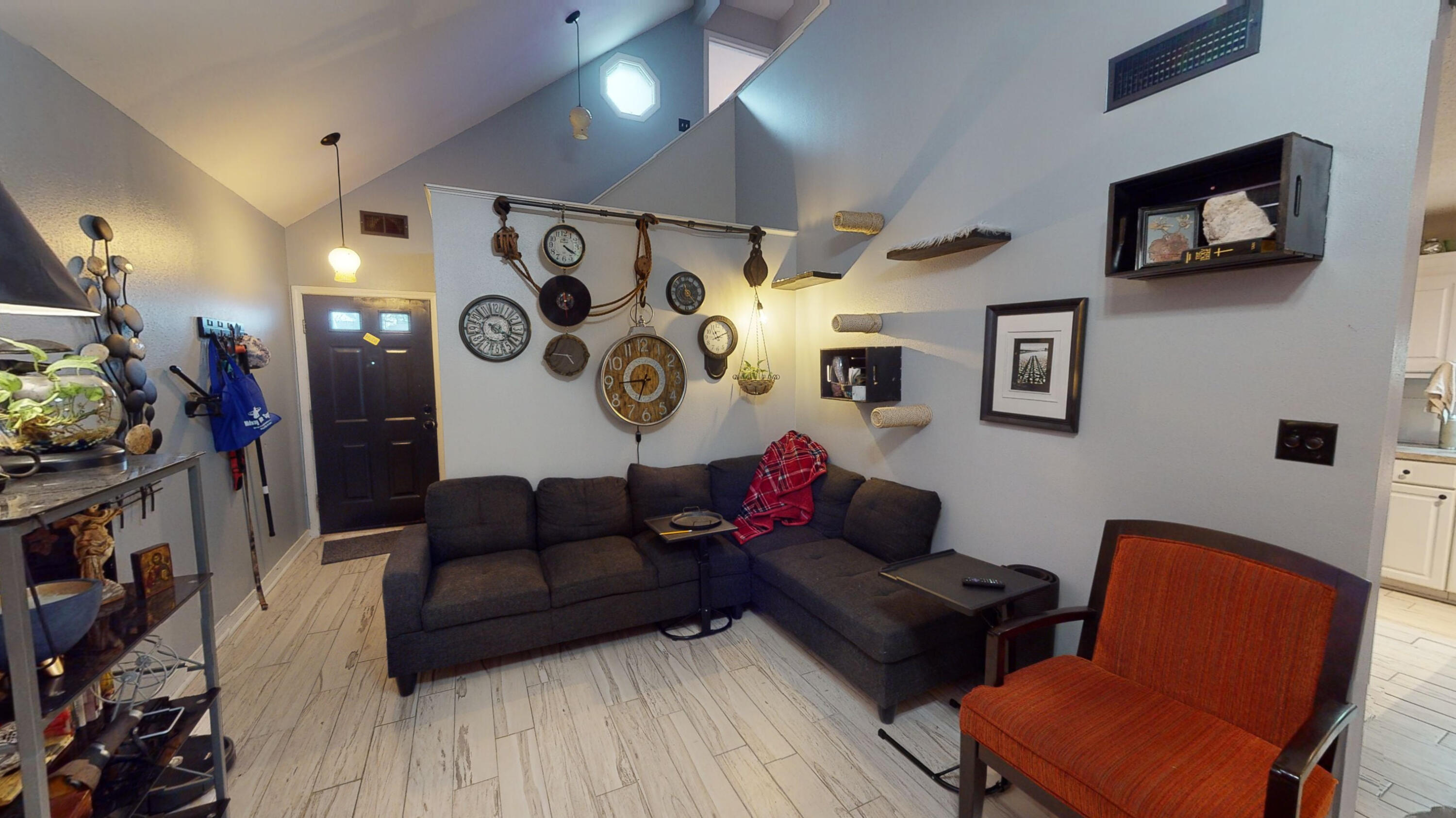 QUAIL RIDGE LANDING - Residential