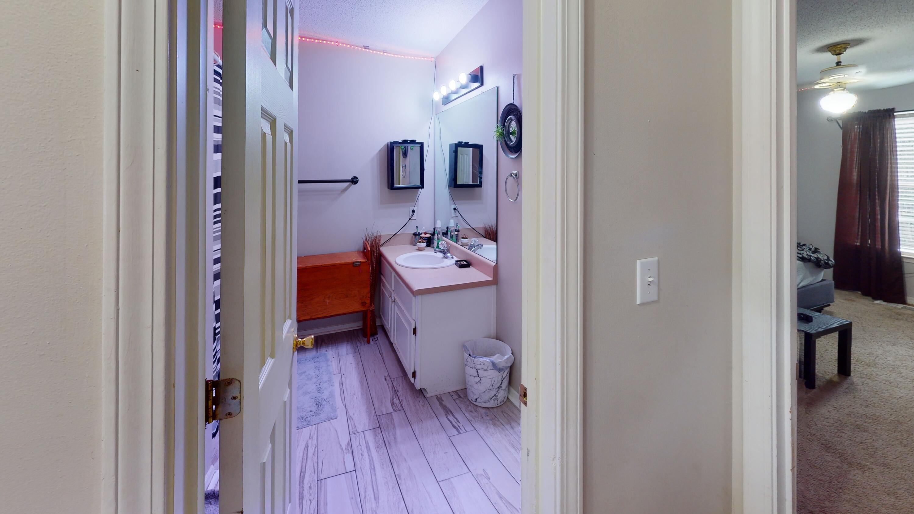 QUAIL RIDGE LANDING - Residential