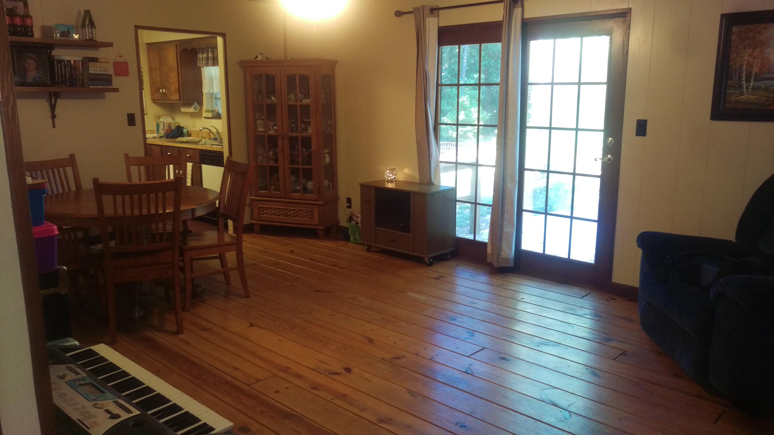 PINEWOOD ESTATES - Residential