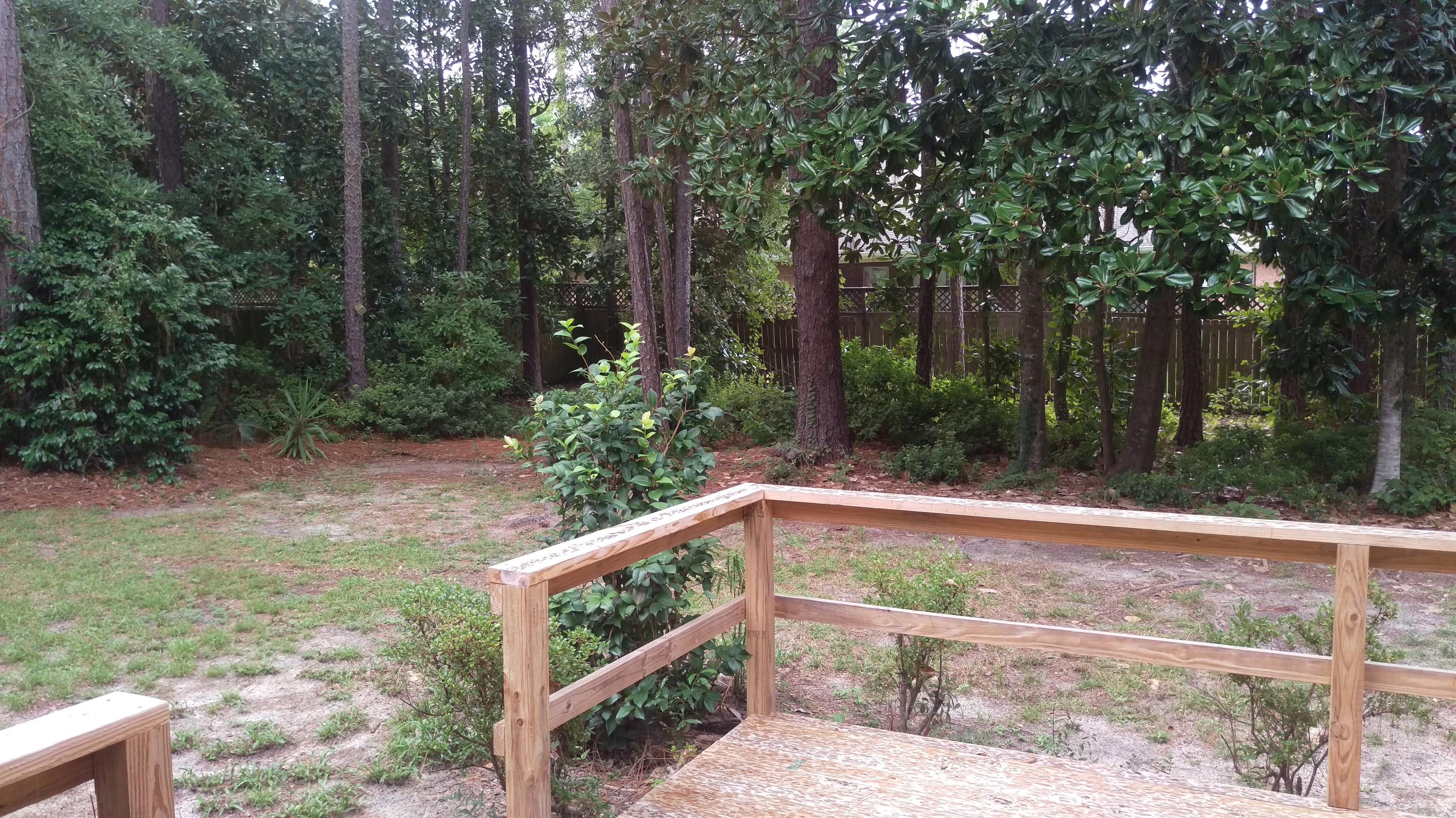 PINEWOOD ESTATES - Residential