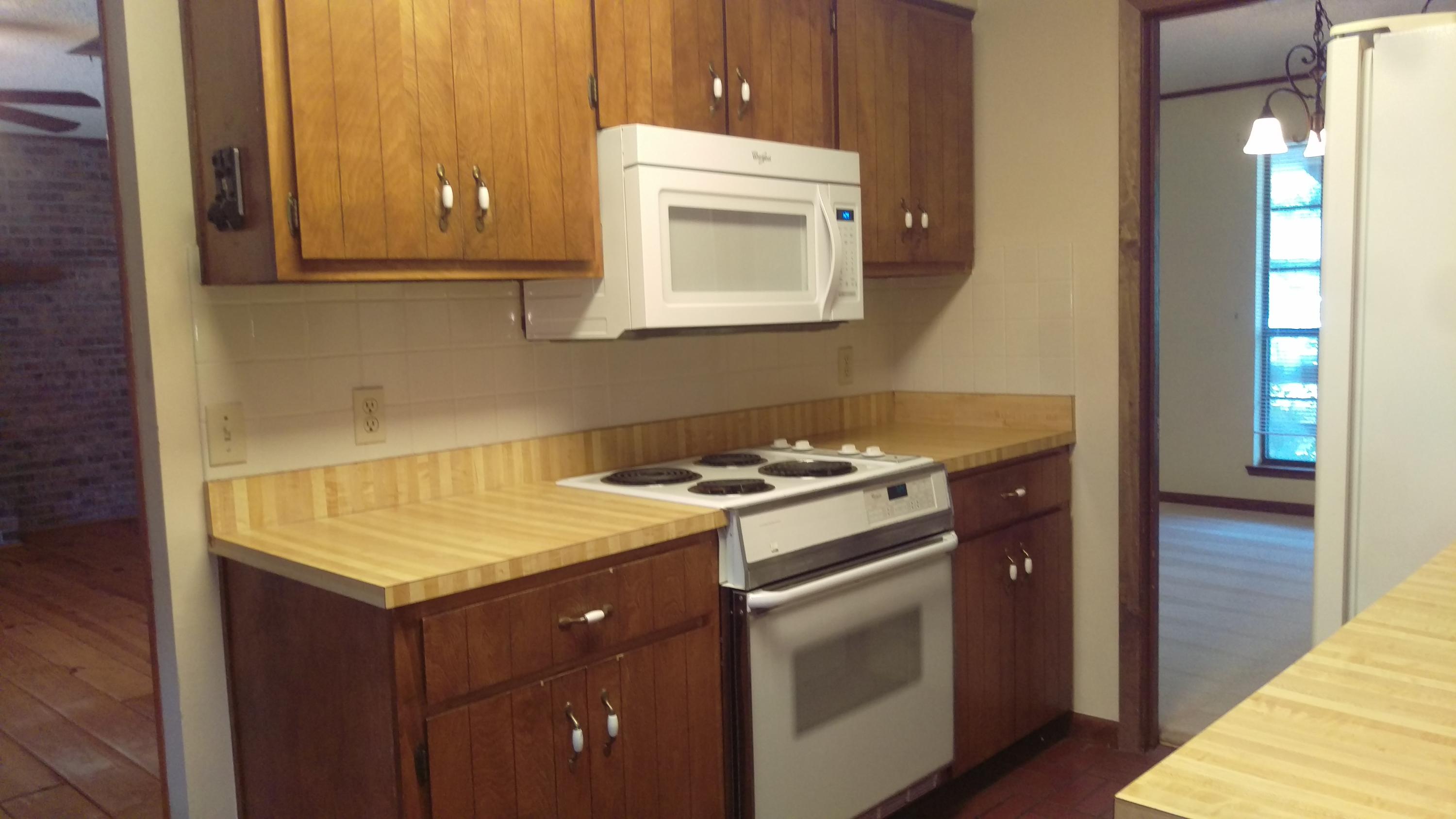 PINEWOOD ESTATES - Residential