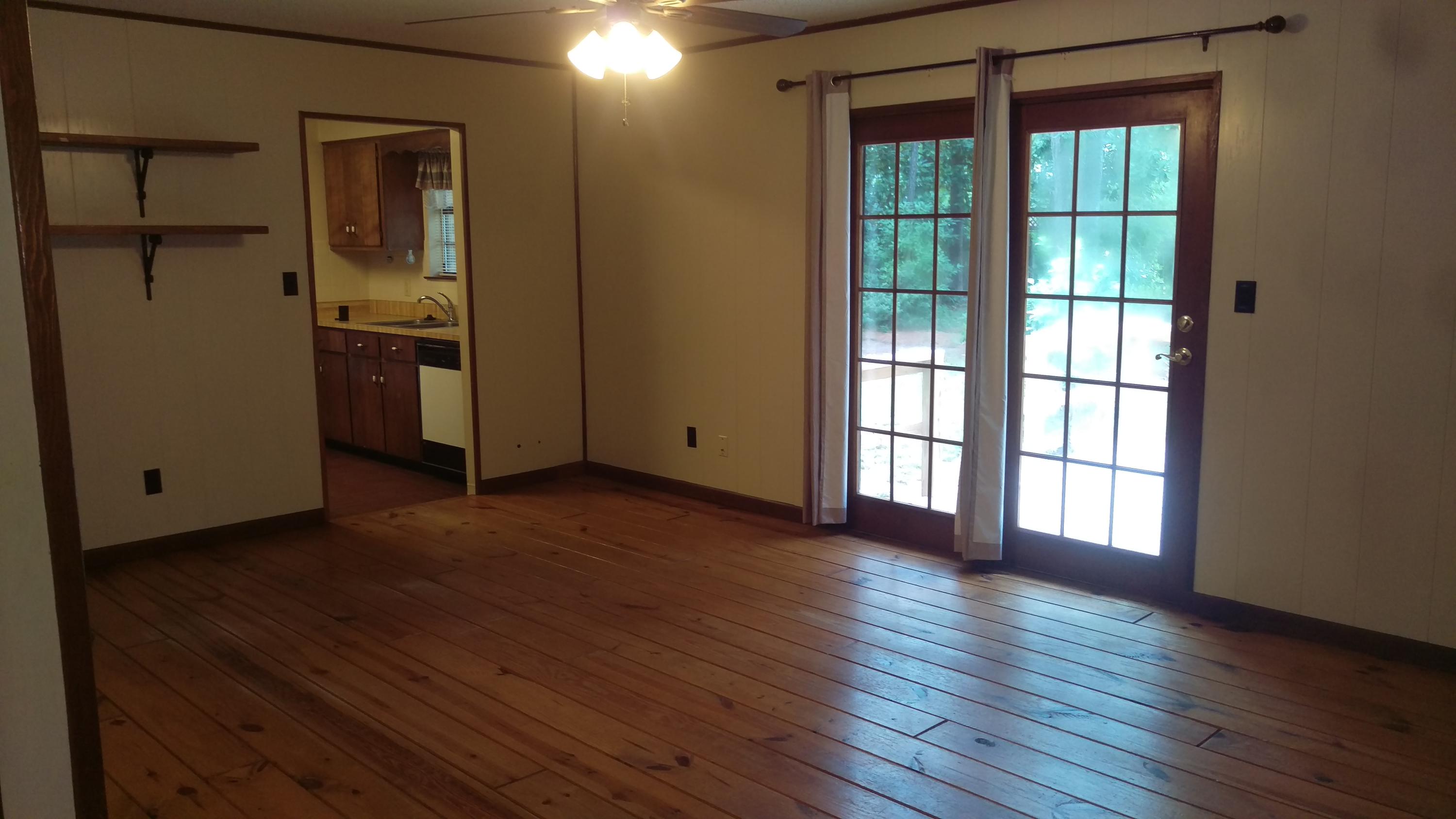 PINEWOOD ESTATES - Residential