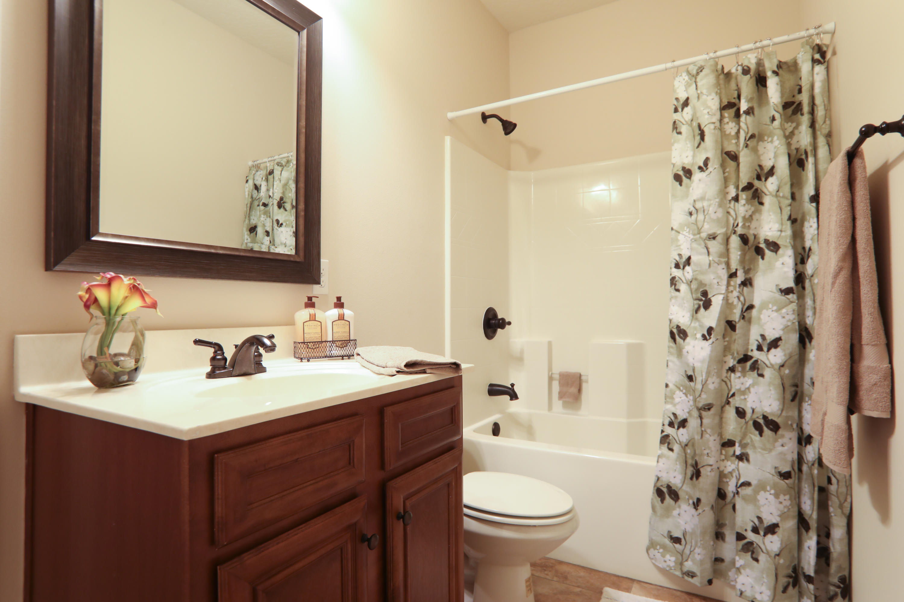 WOODLAND ACRES - Residential