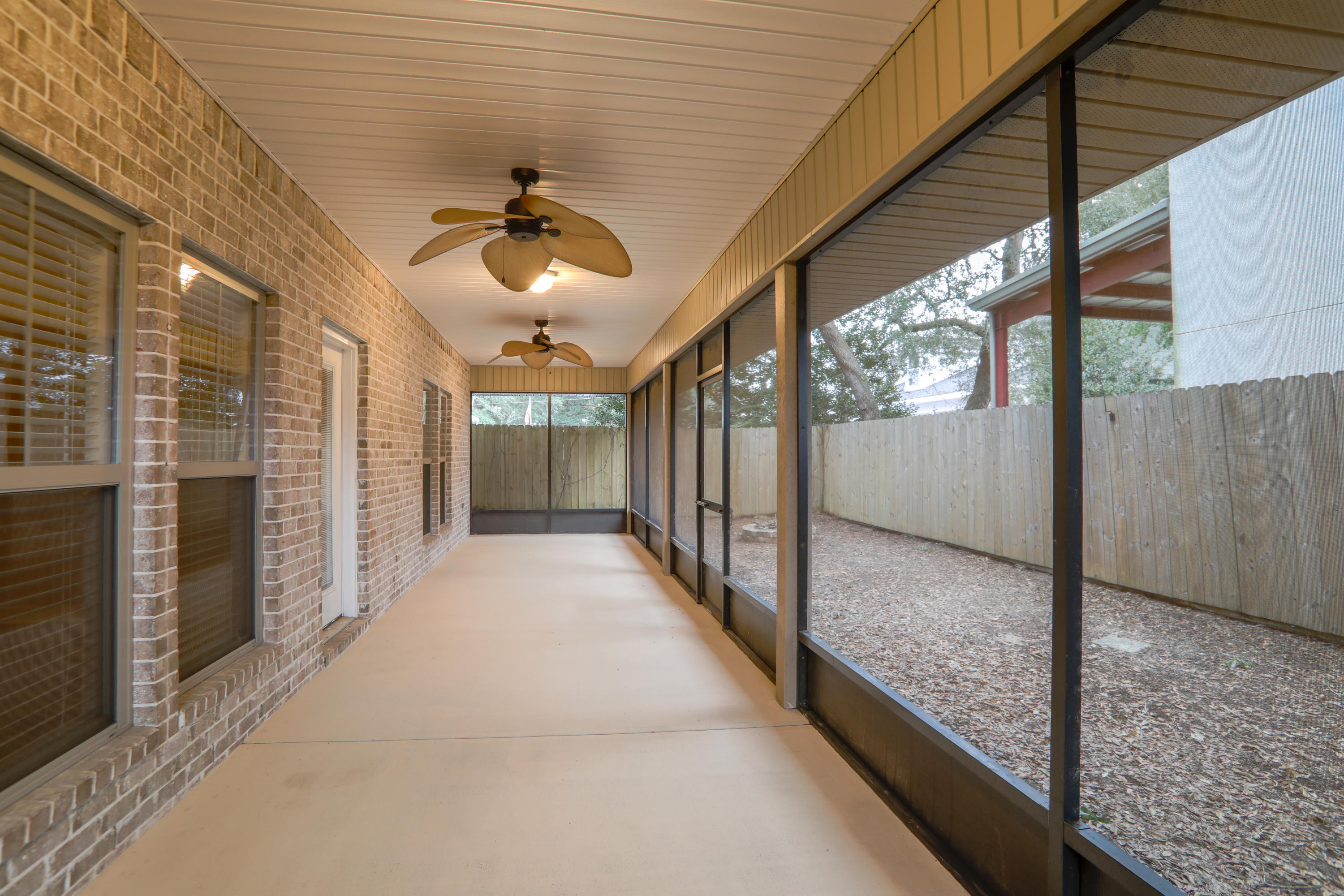 WOODLAND ACRES - Residential