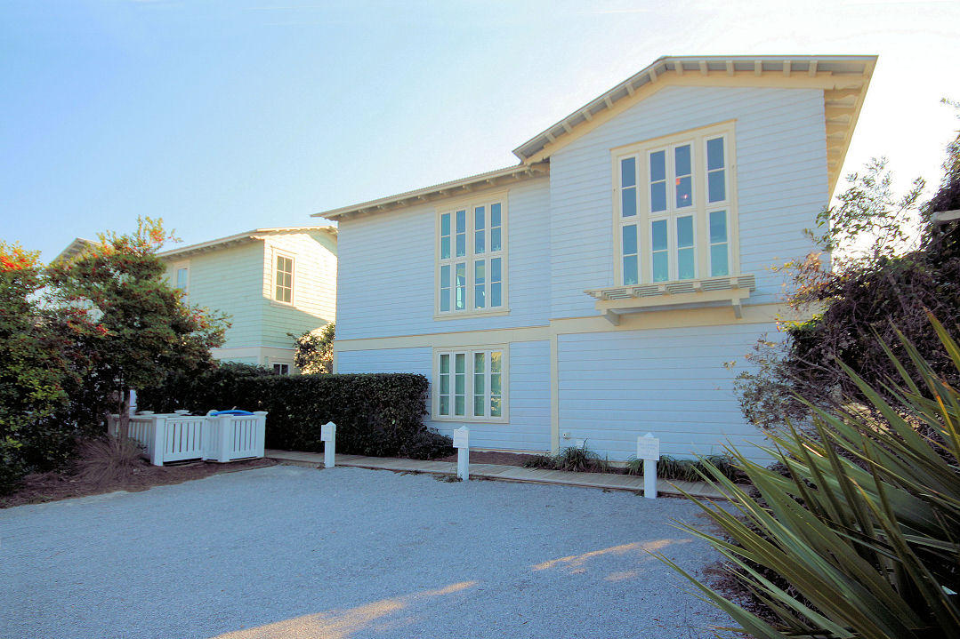 SEASIDE 17 - Residential
