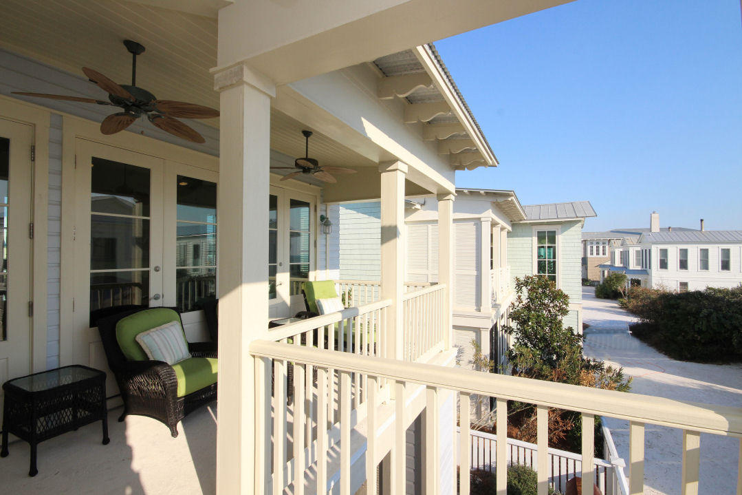 SEASIDE 17 - Residential