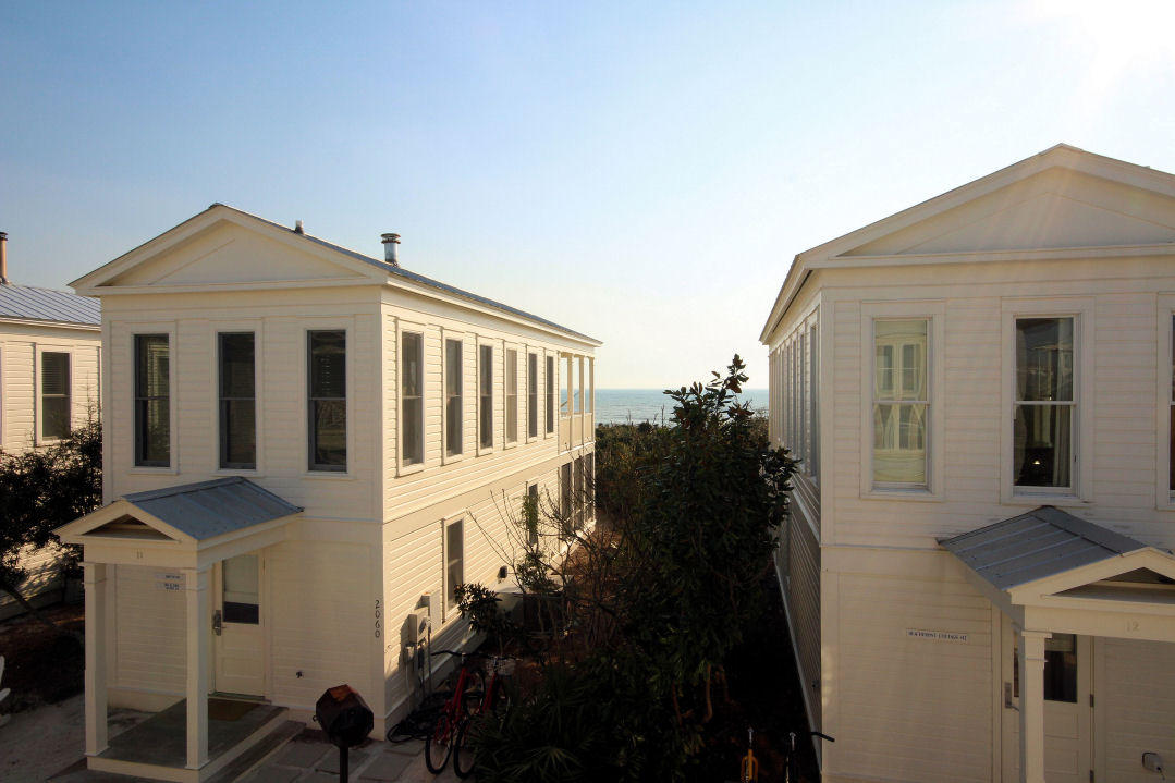 SEASIDE 17 - Residential