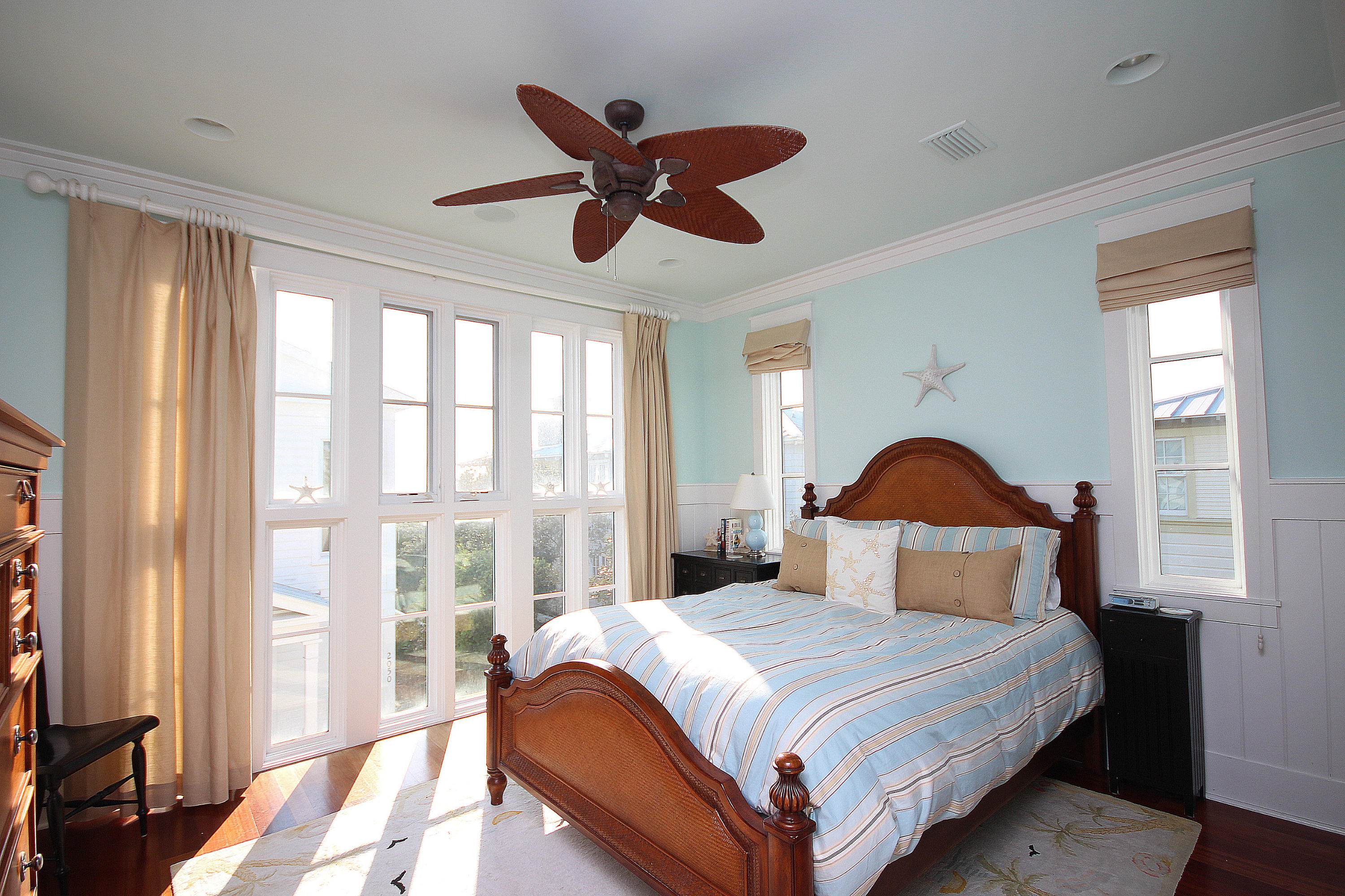 SEASIDE 17 - Residential