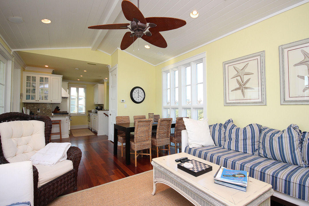 SEASIDE 17 - Residential