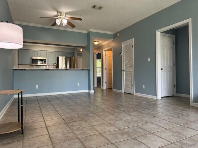 POINT OF VIEW T/H CONDO - Residential