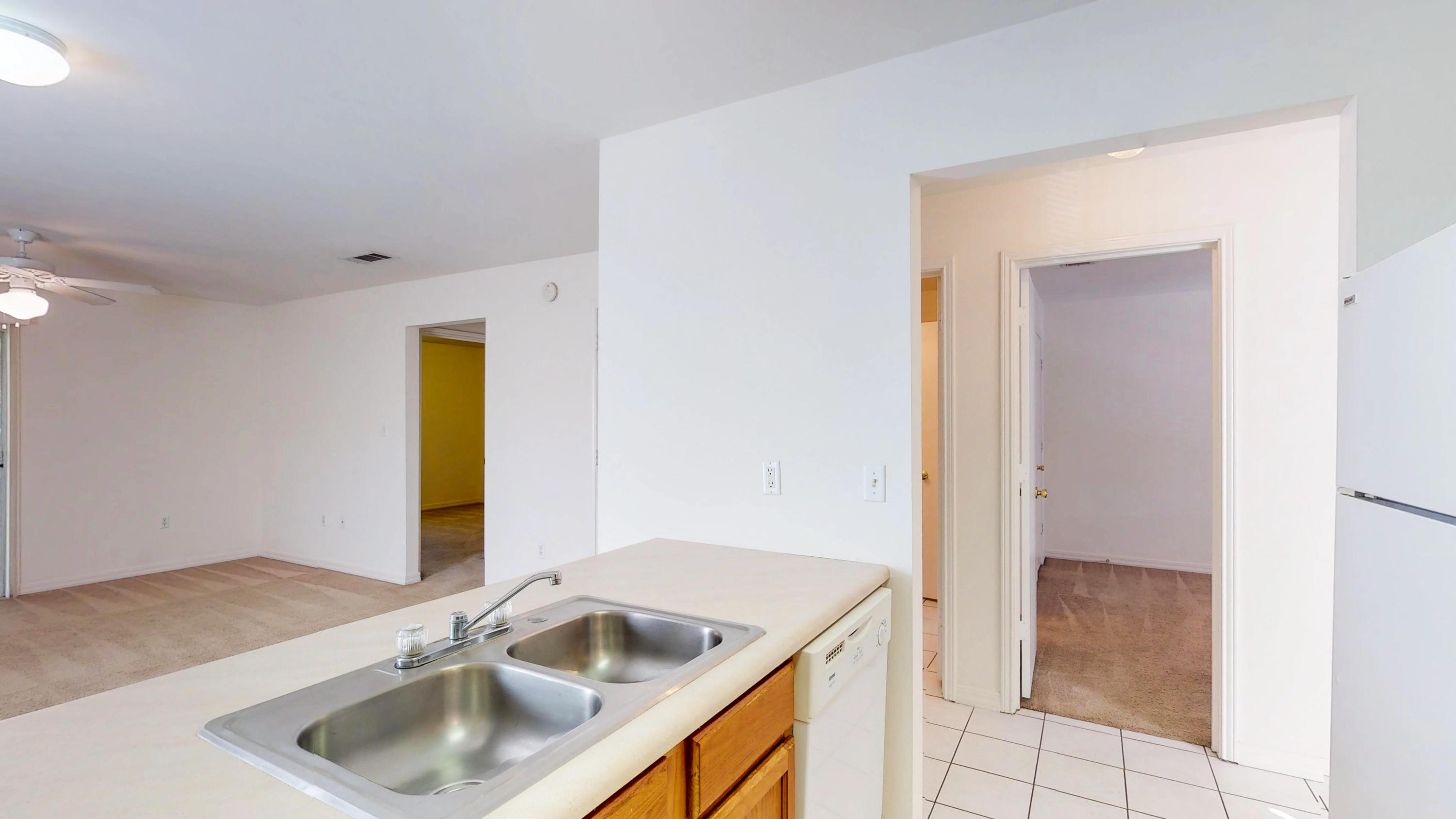 UNRECORDED SUBDIVISION - Residential Lease