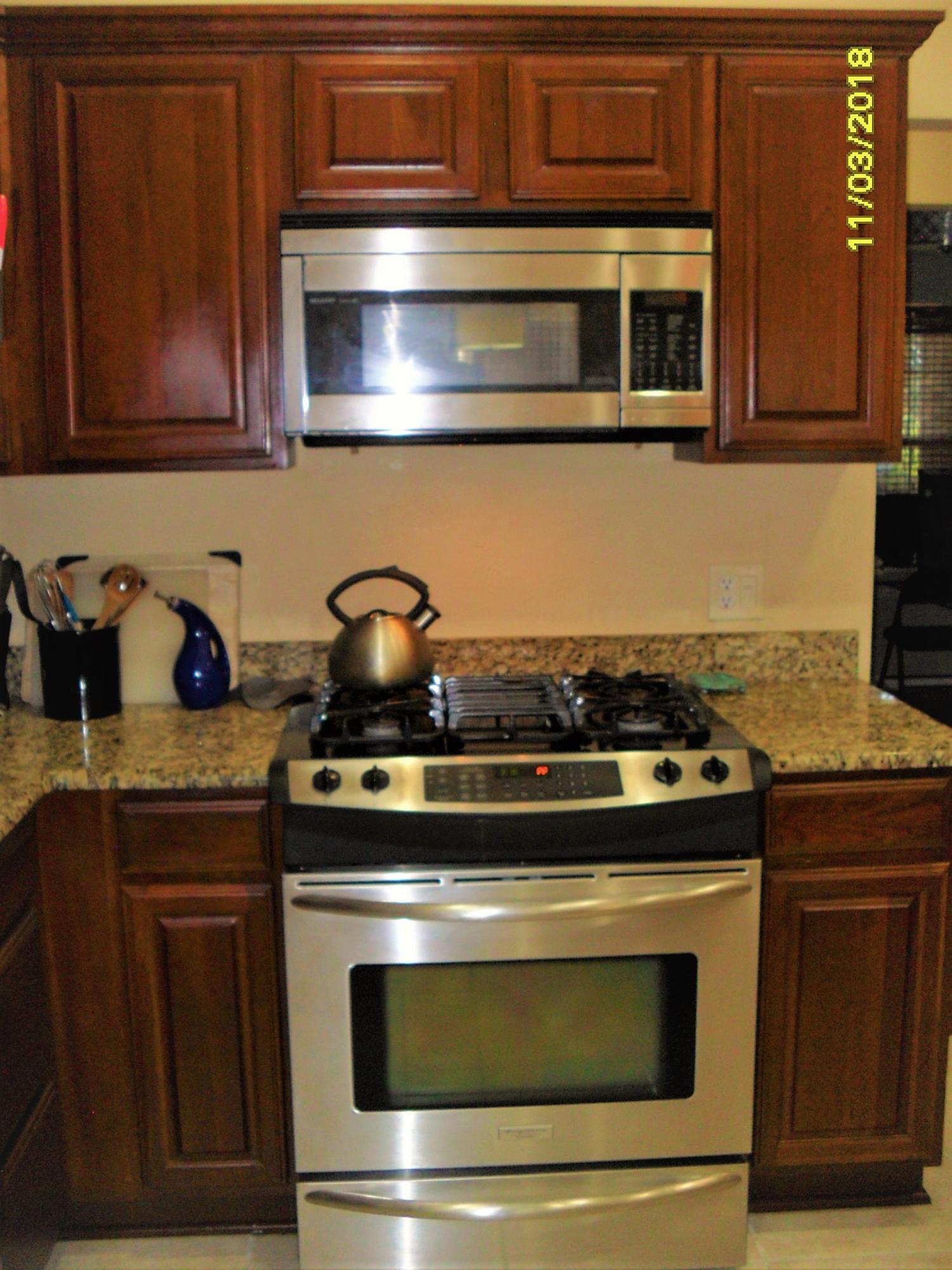 BISCAYNE POINTE - Residential