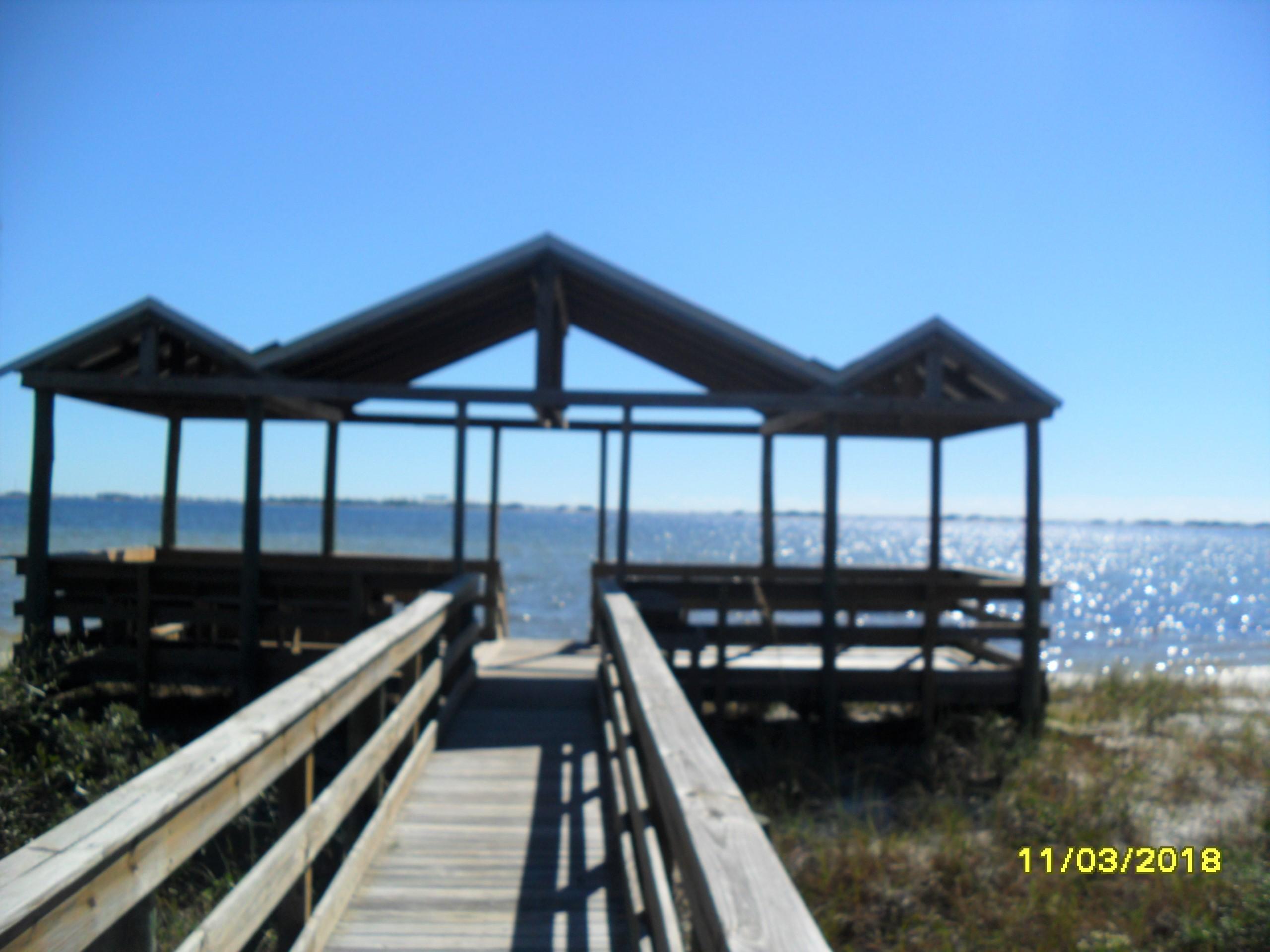 BISCAYNE POINTE - Residential