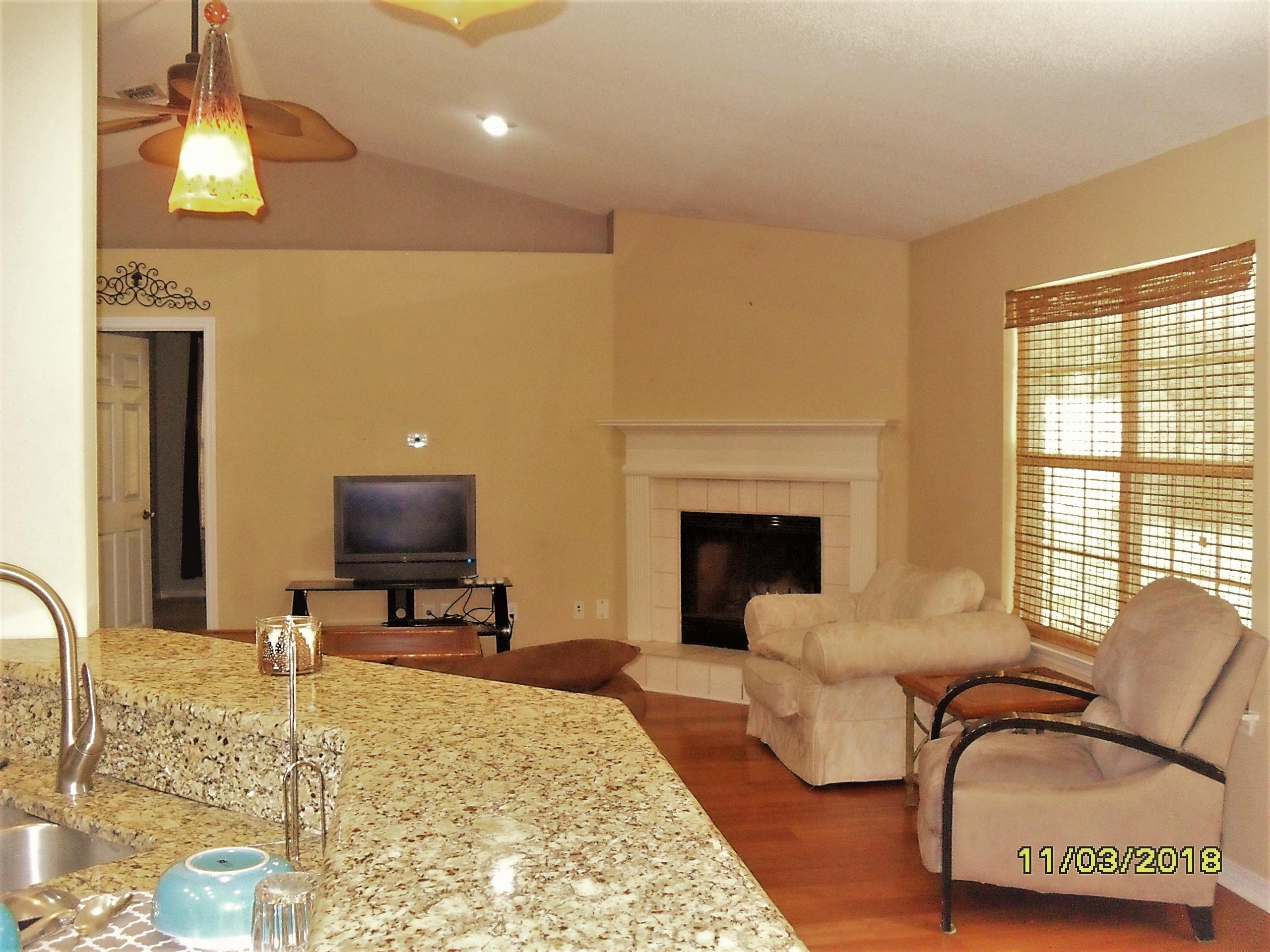 BISCAYNE POINTE - Residential