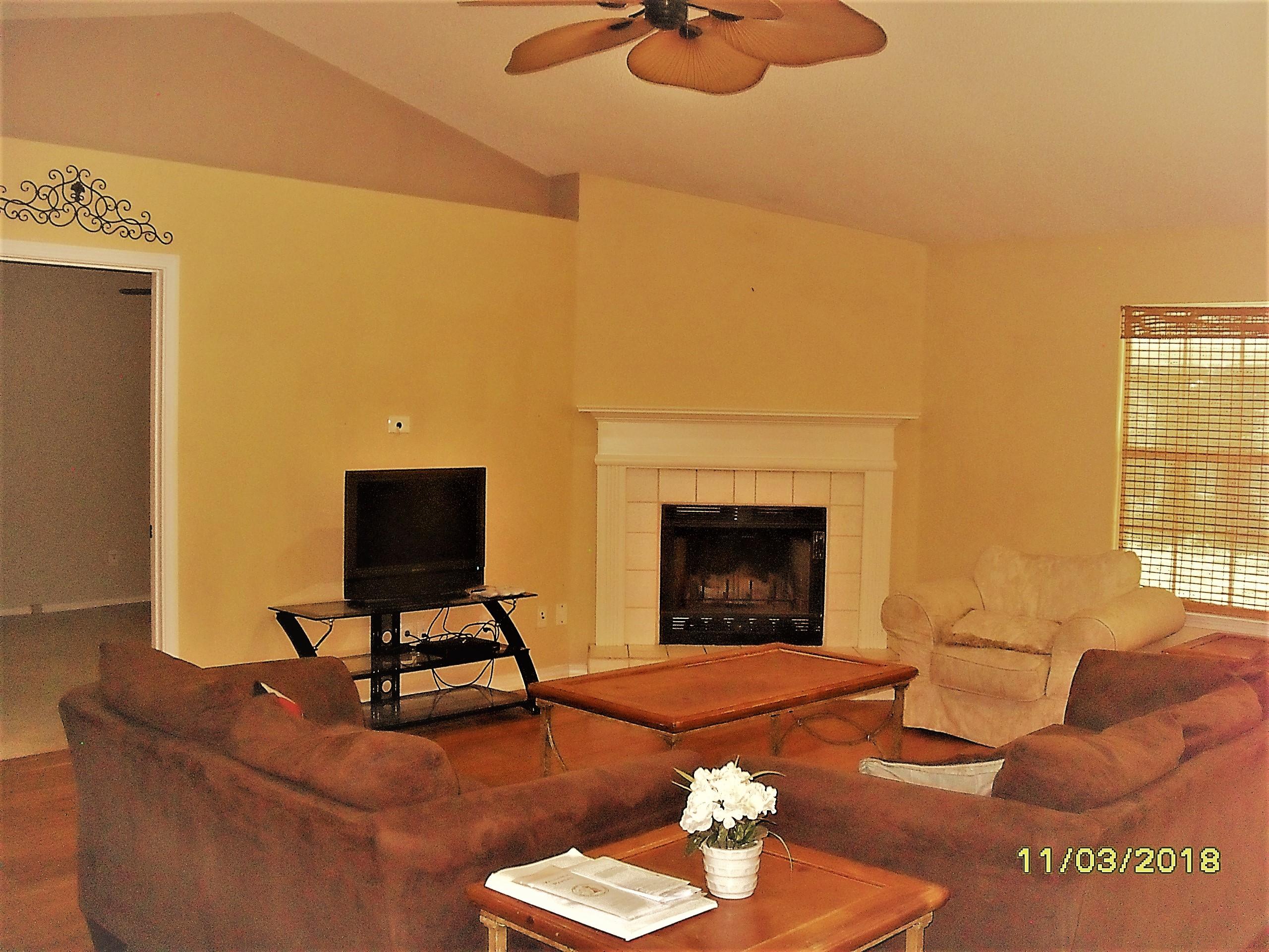 BISCAYNE POINTE - Residential