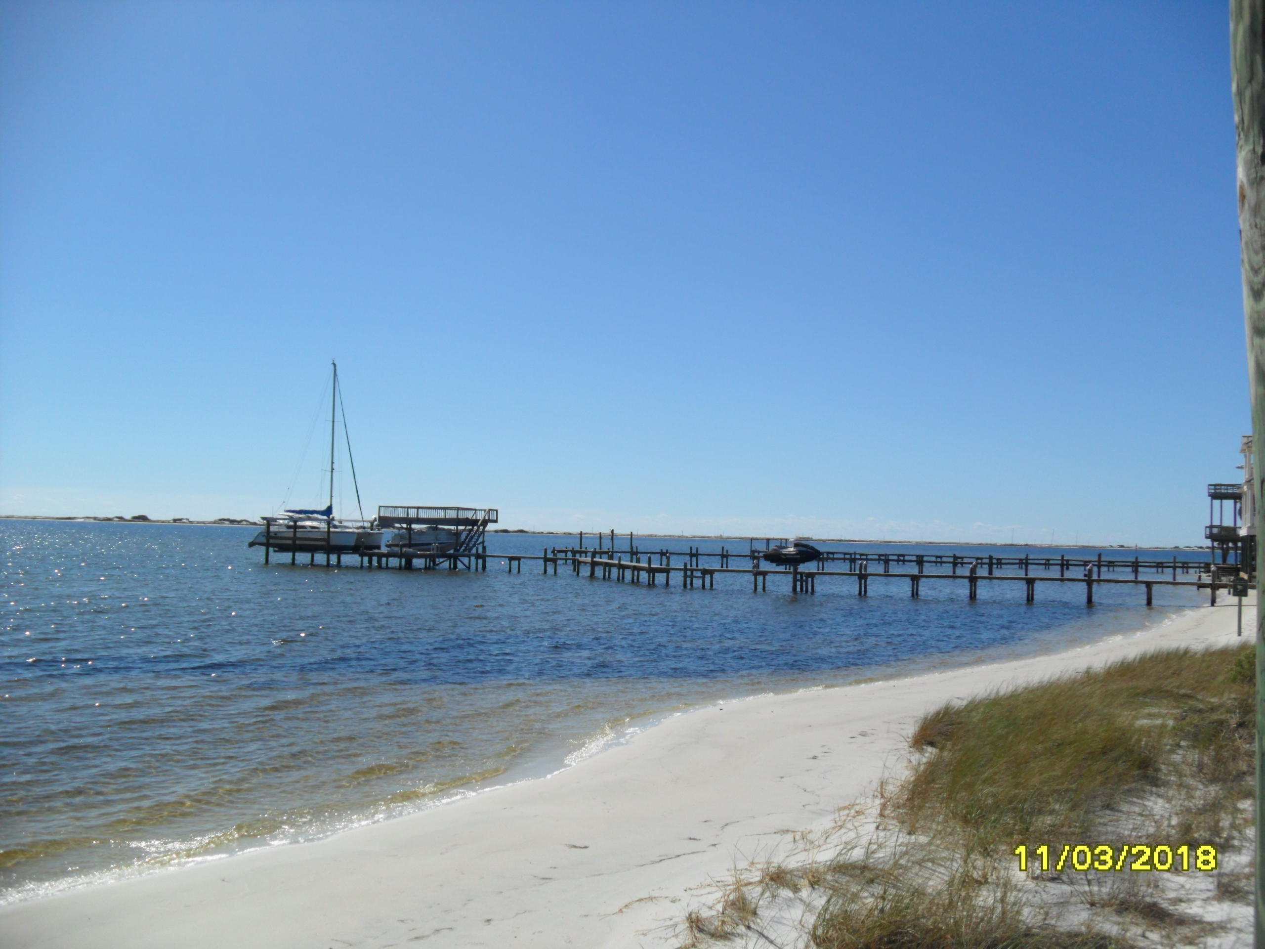 BISCAYNE POINTE - Residential