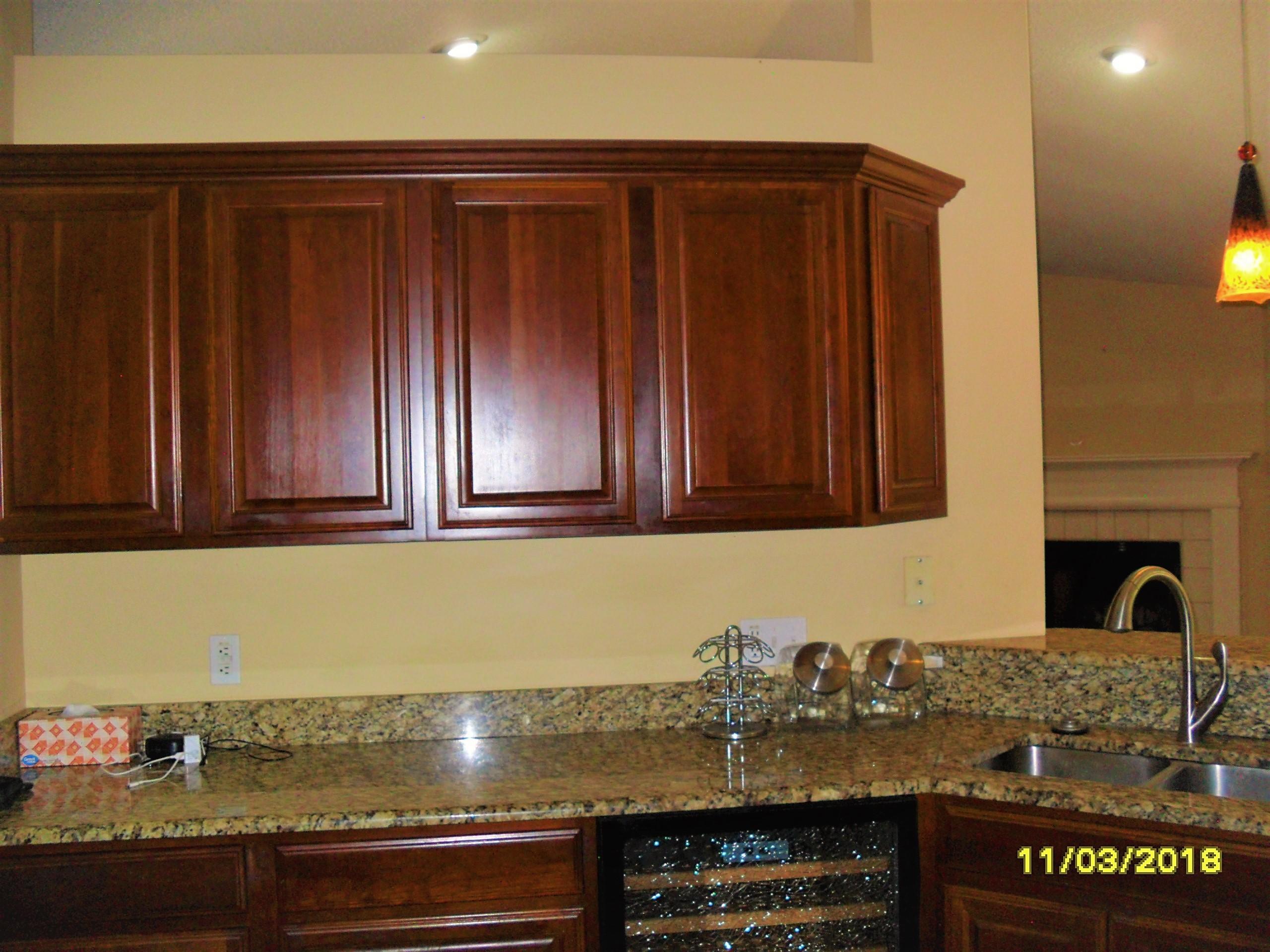 BISCAYNE POINTE - Residential