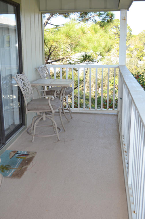 BEACHWOOD VILLAS CONDO - Residential