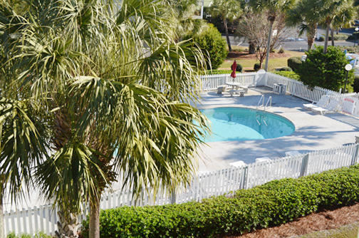 BEACHWOOD VILLAS CONDO - Residential