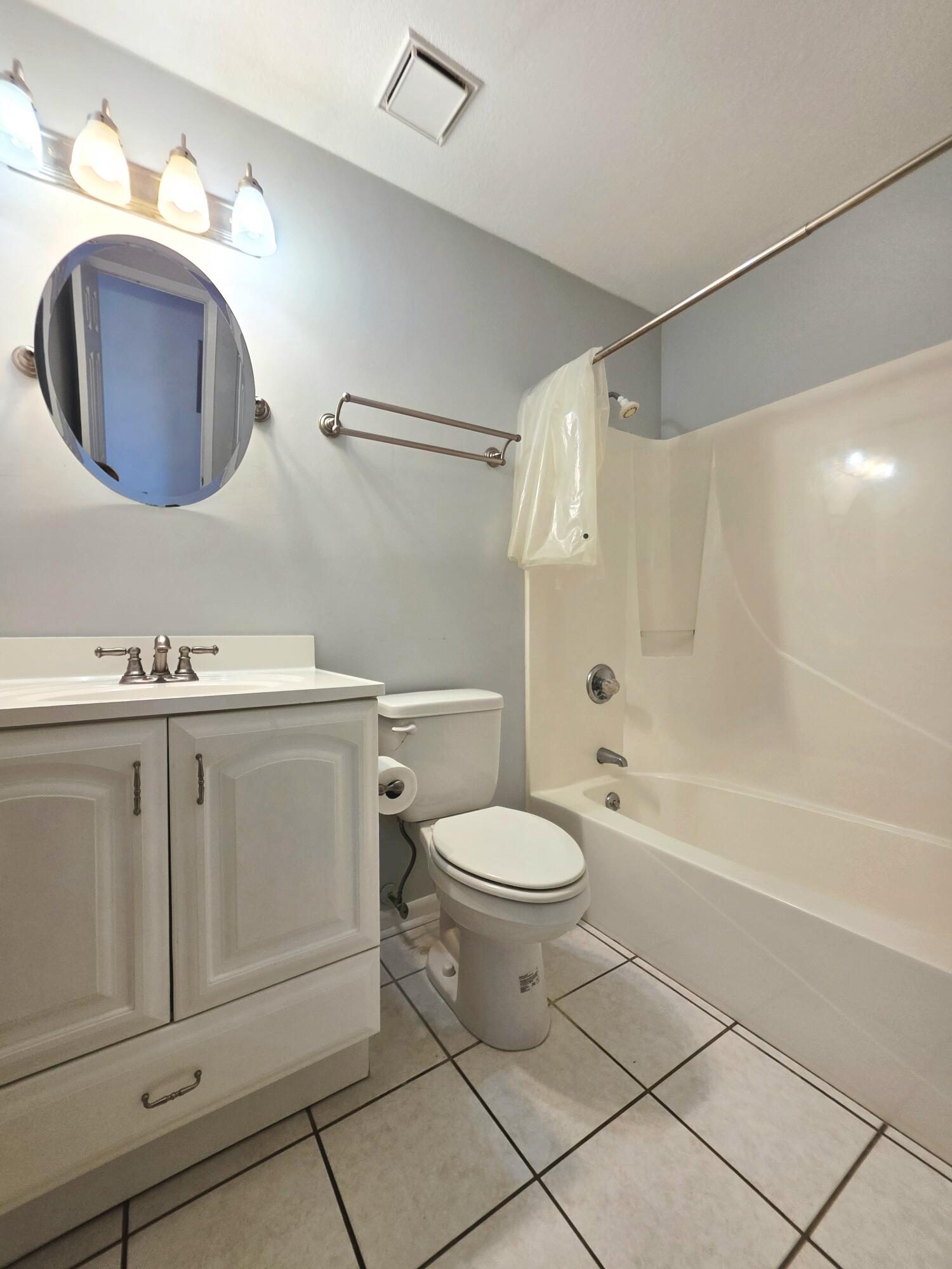 WOODLAND ESTATES UNIT 2 - Residential