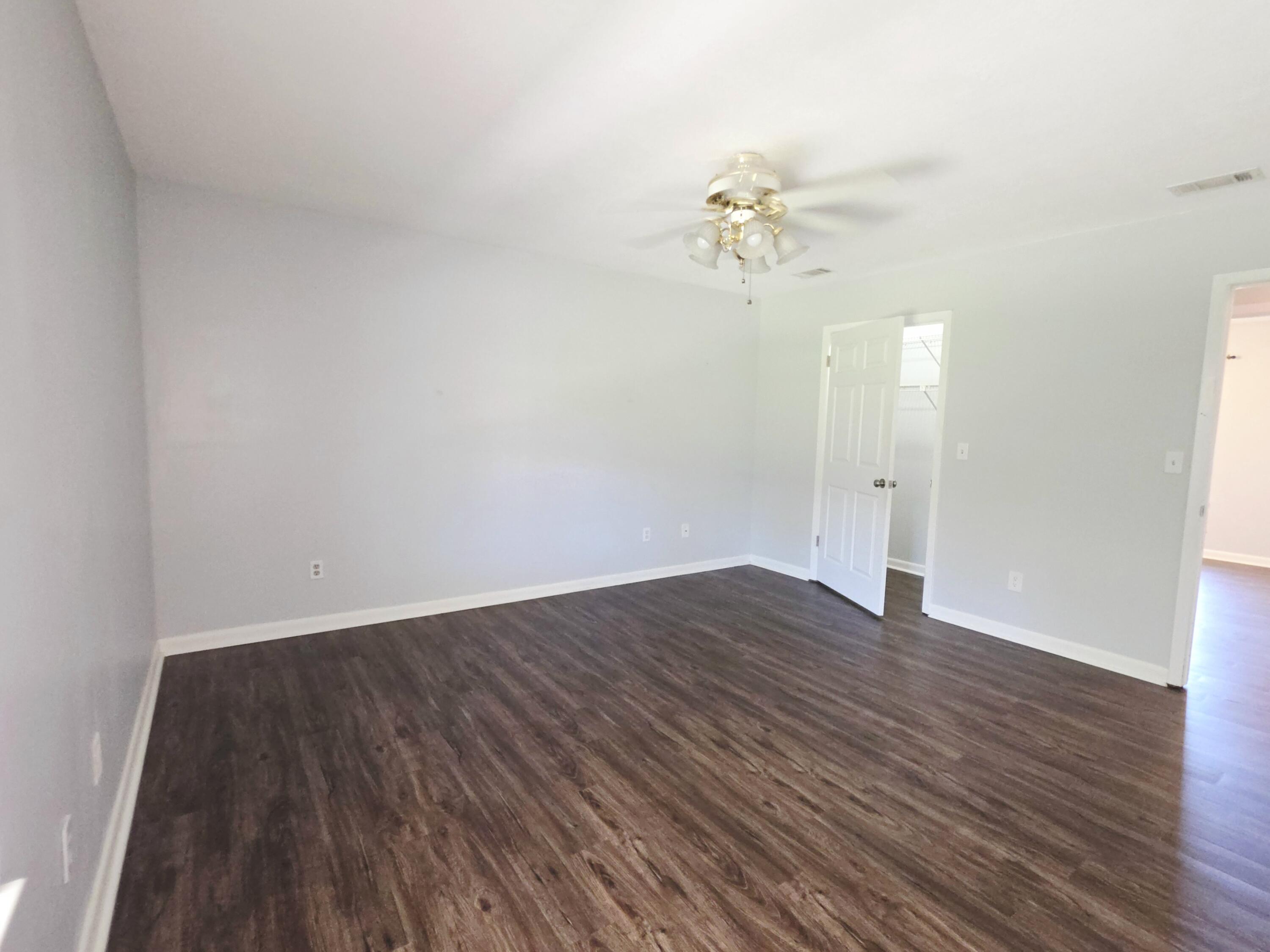 WOODLAND ESTATES UNIT 2 - Residential