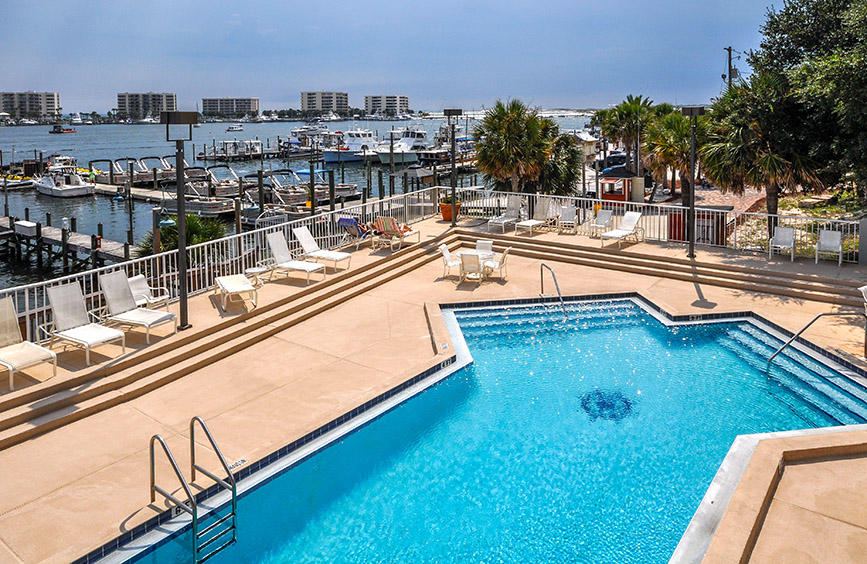 DESTIN YACHT CLUB - Residential