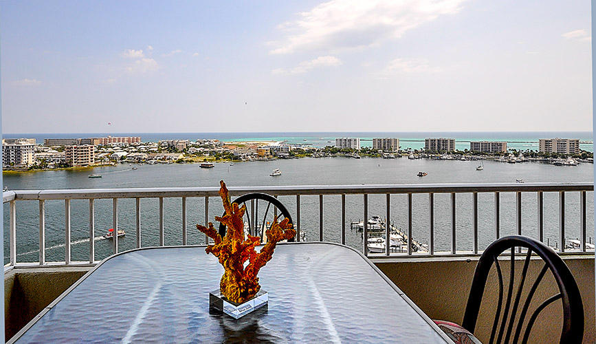 DESTIN YACHT CLUB - Residential