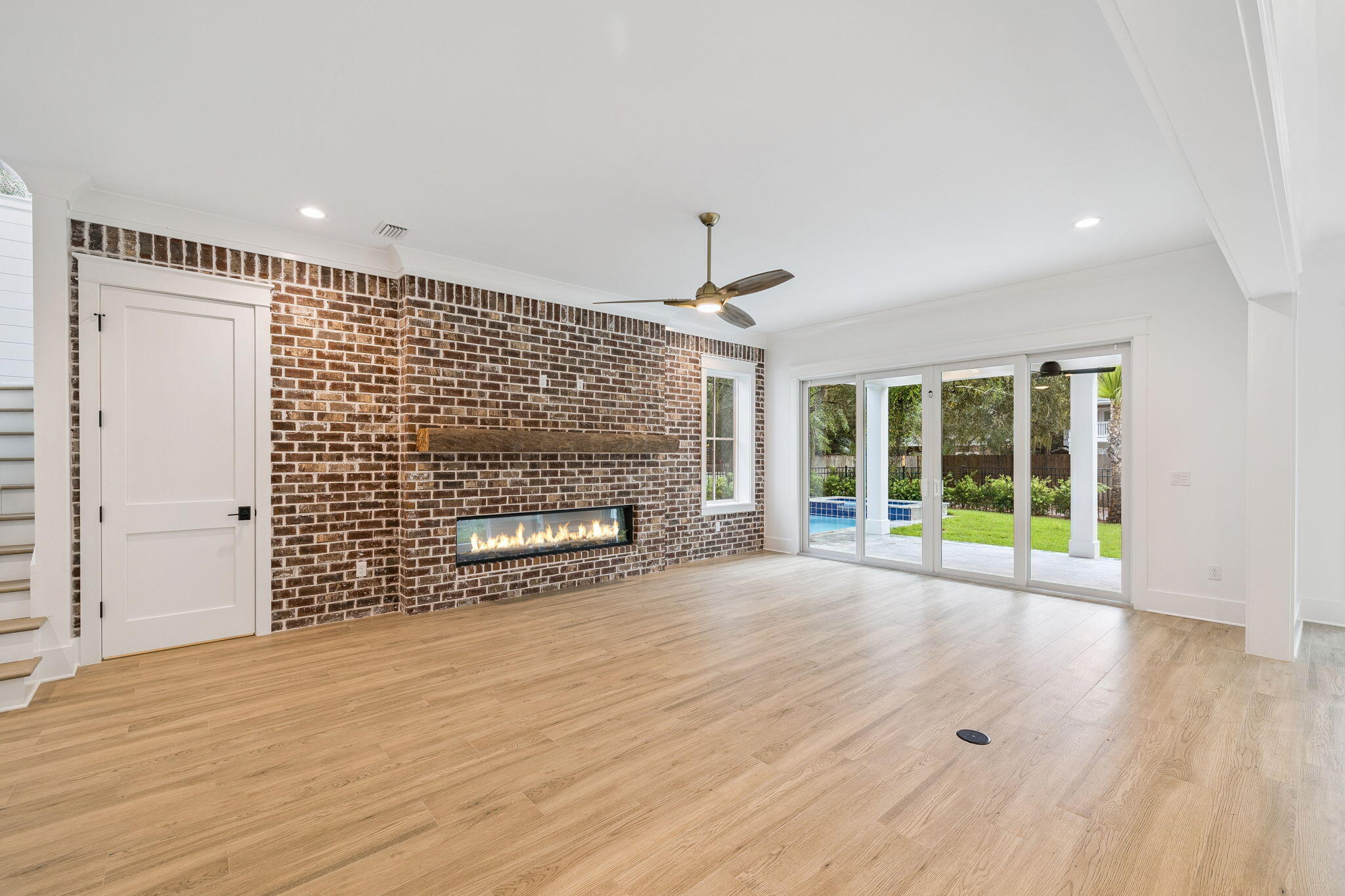 GRAYTON BEACH - Residential