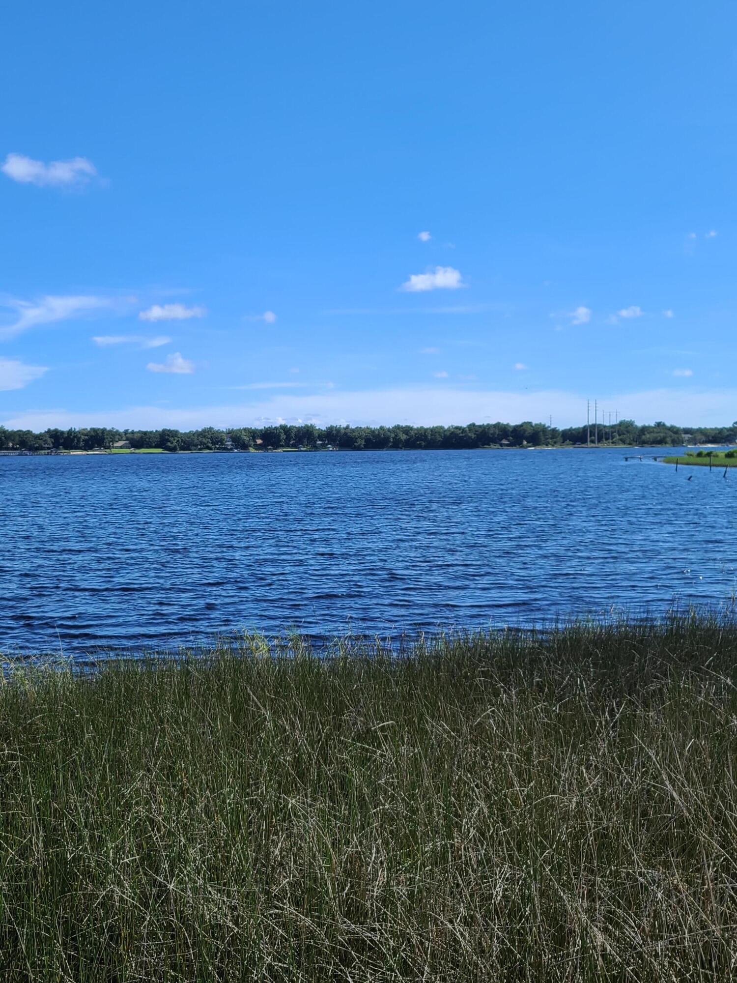 SPANISH LANDING - Land