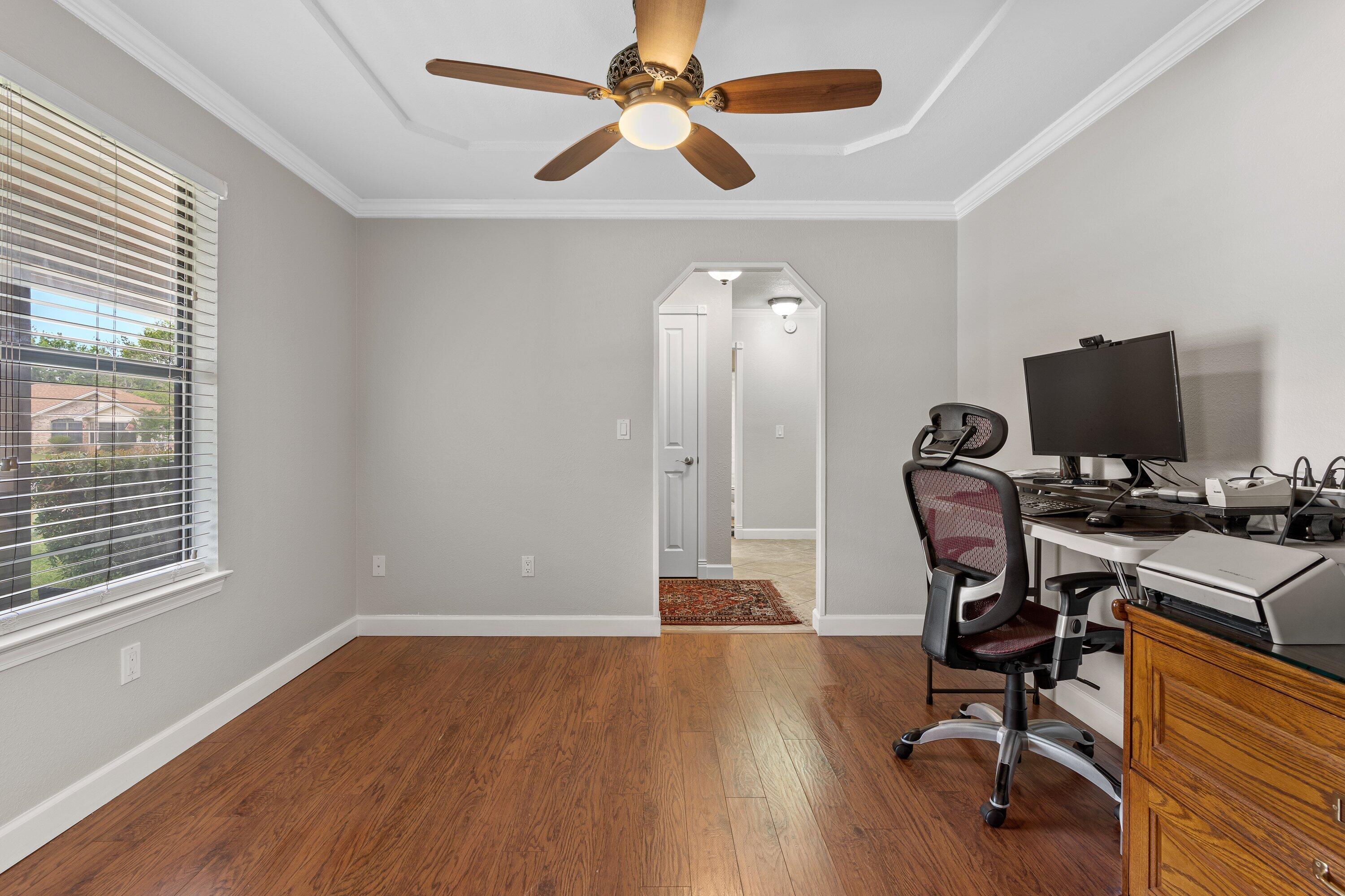 MEADOW WOODS - Residential