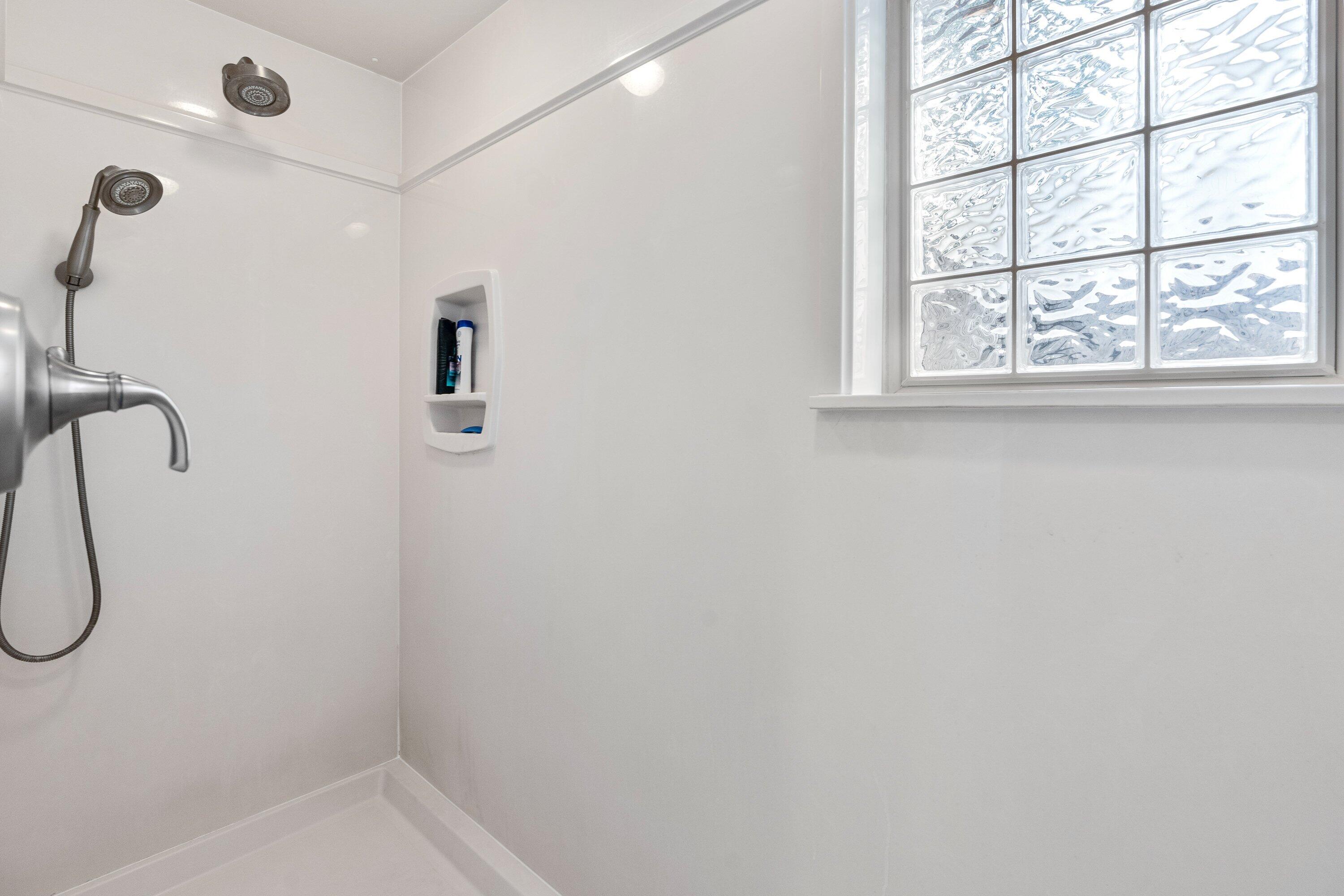 MEADOW WOODS - Residential