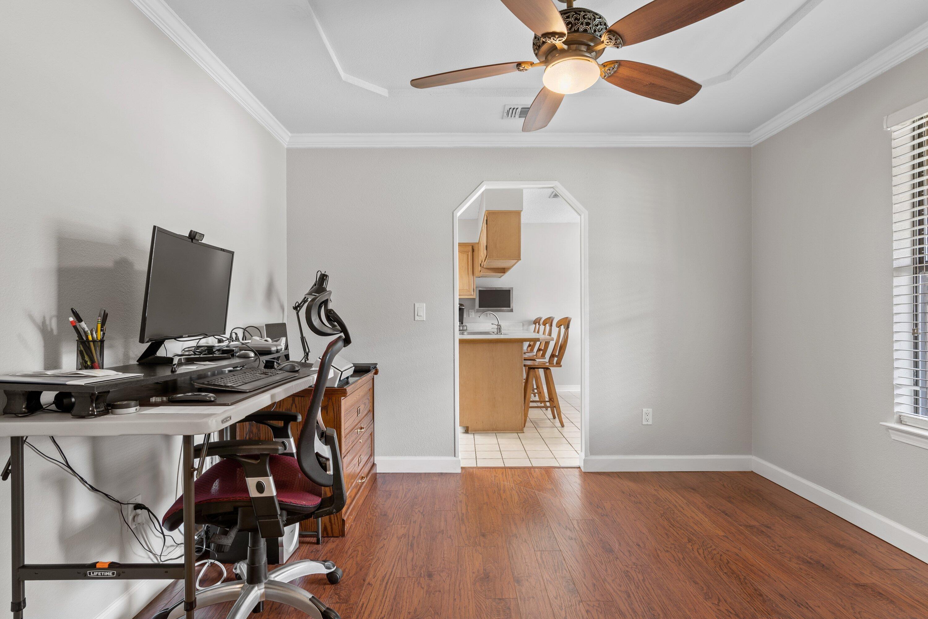 MEADOW WOODS - Residential