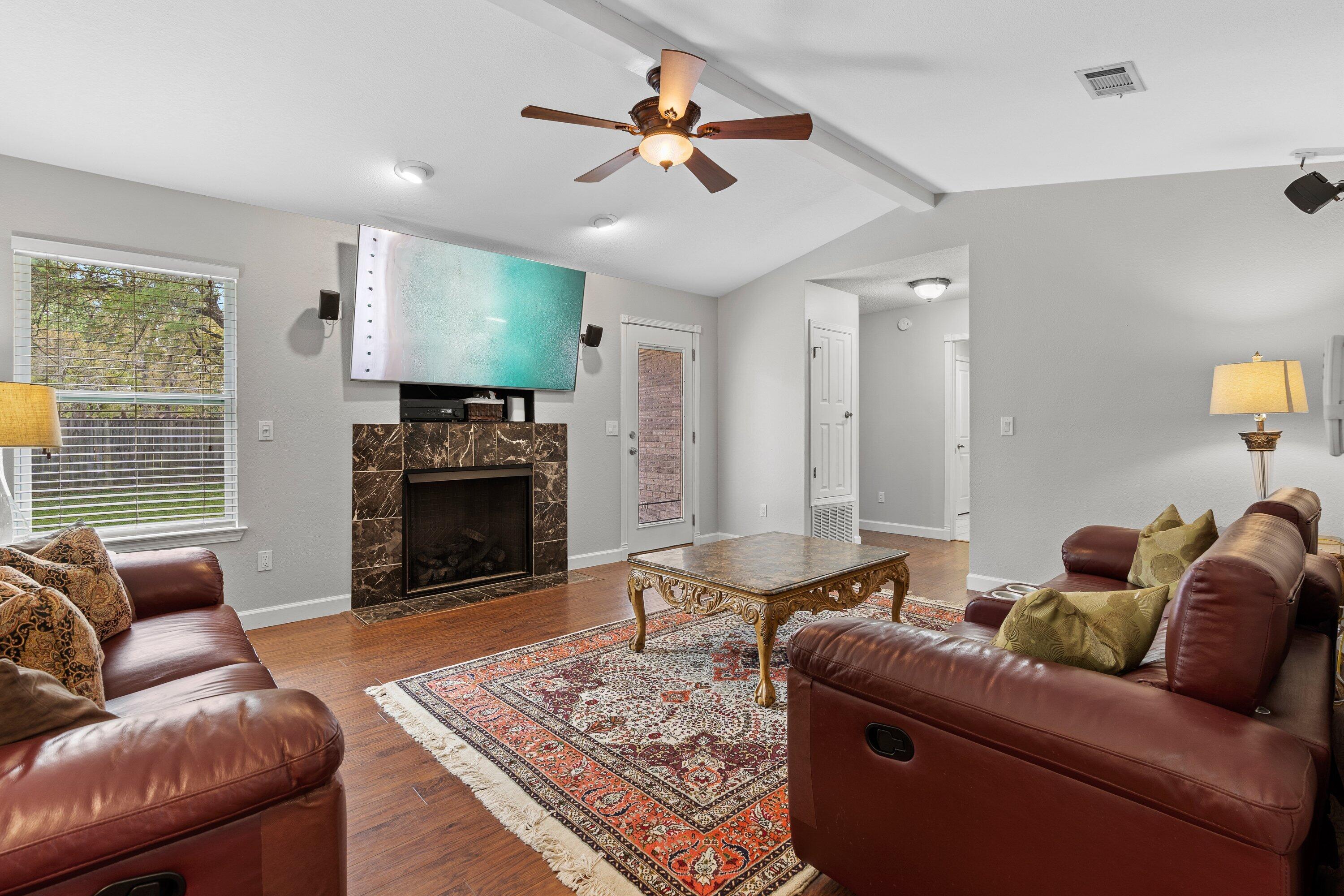 MEADOW WOODS - Residential