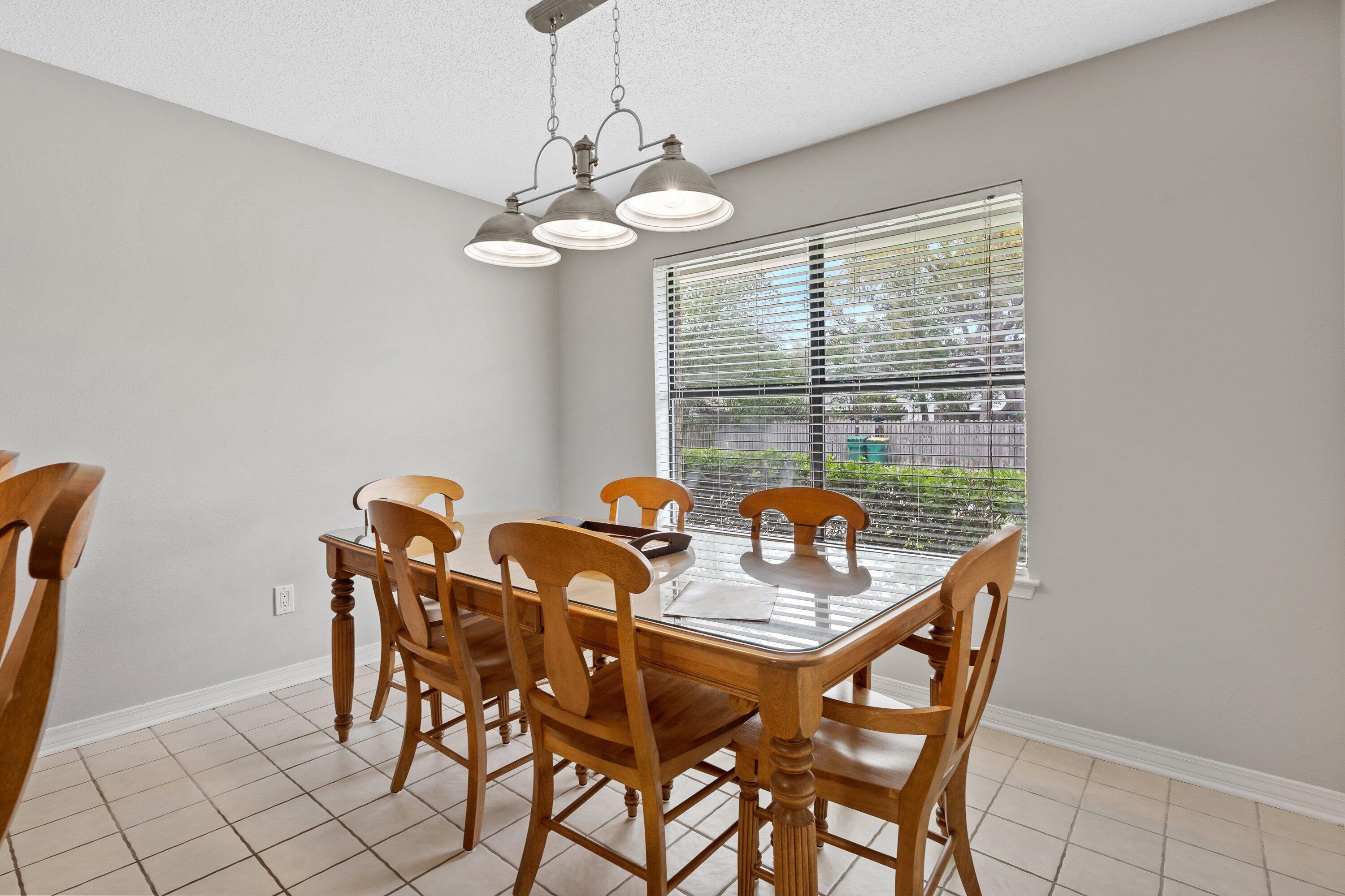 MEADOW WOODS - Residential