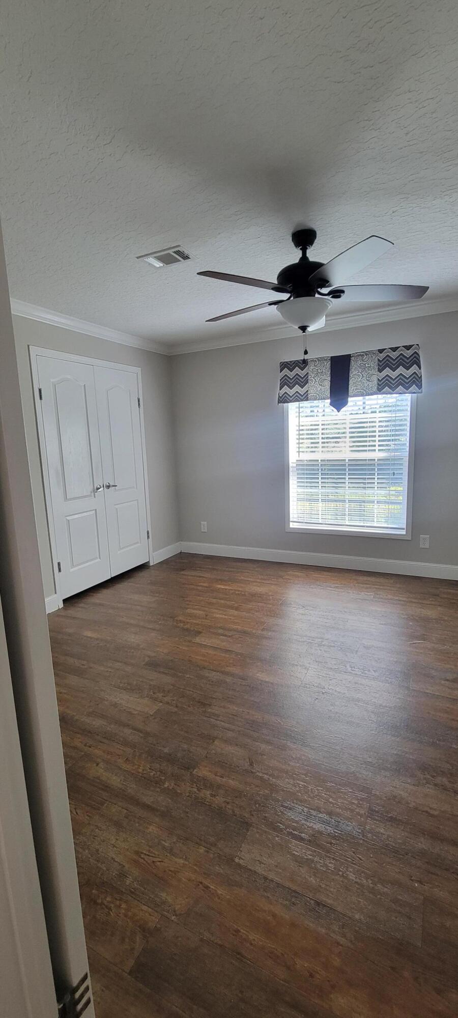 TOWN OF SANTA ROSA - Residential