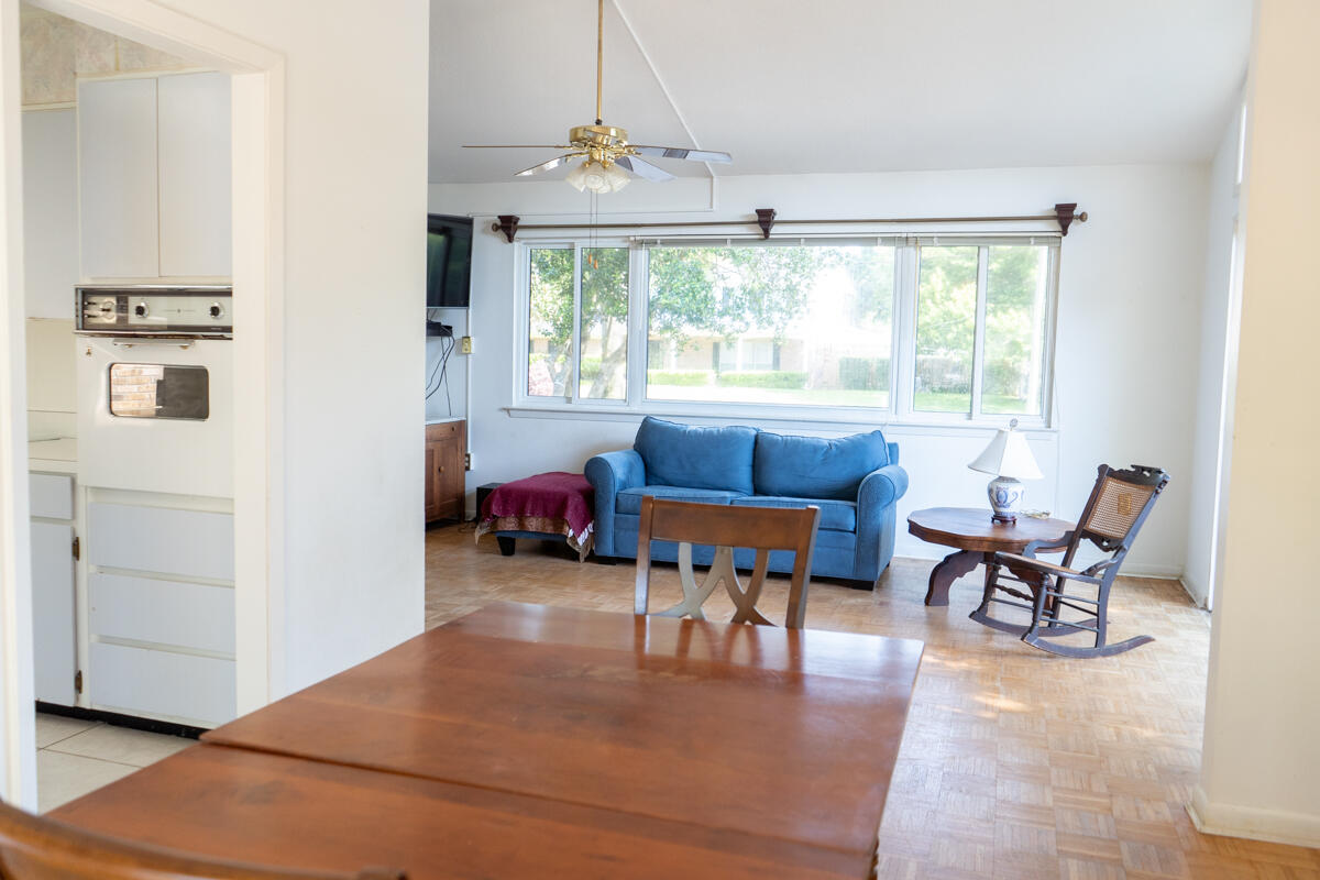 BAYOU WOODS 2ND ADD LOT 13 BLK A - Residential