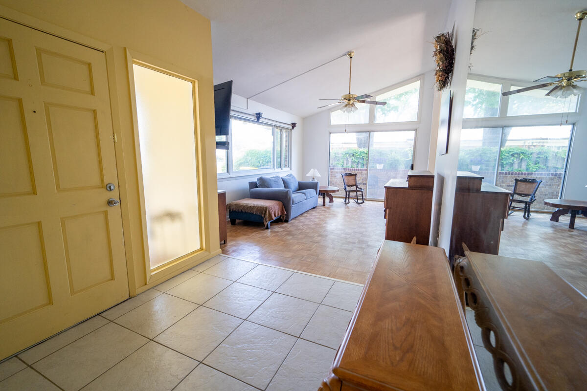 BAYOU WOODS 2ND ADD LOT 13 BLK A - Residential