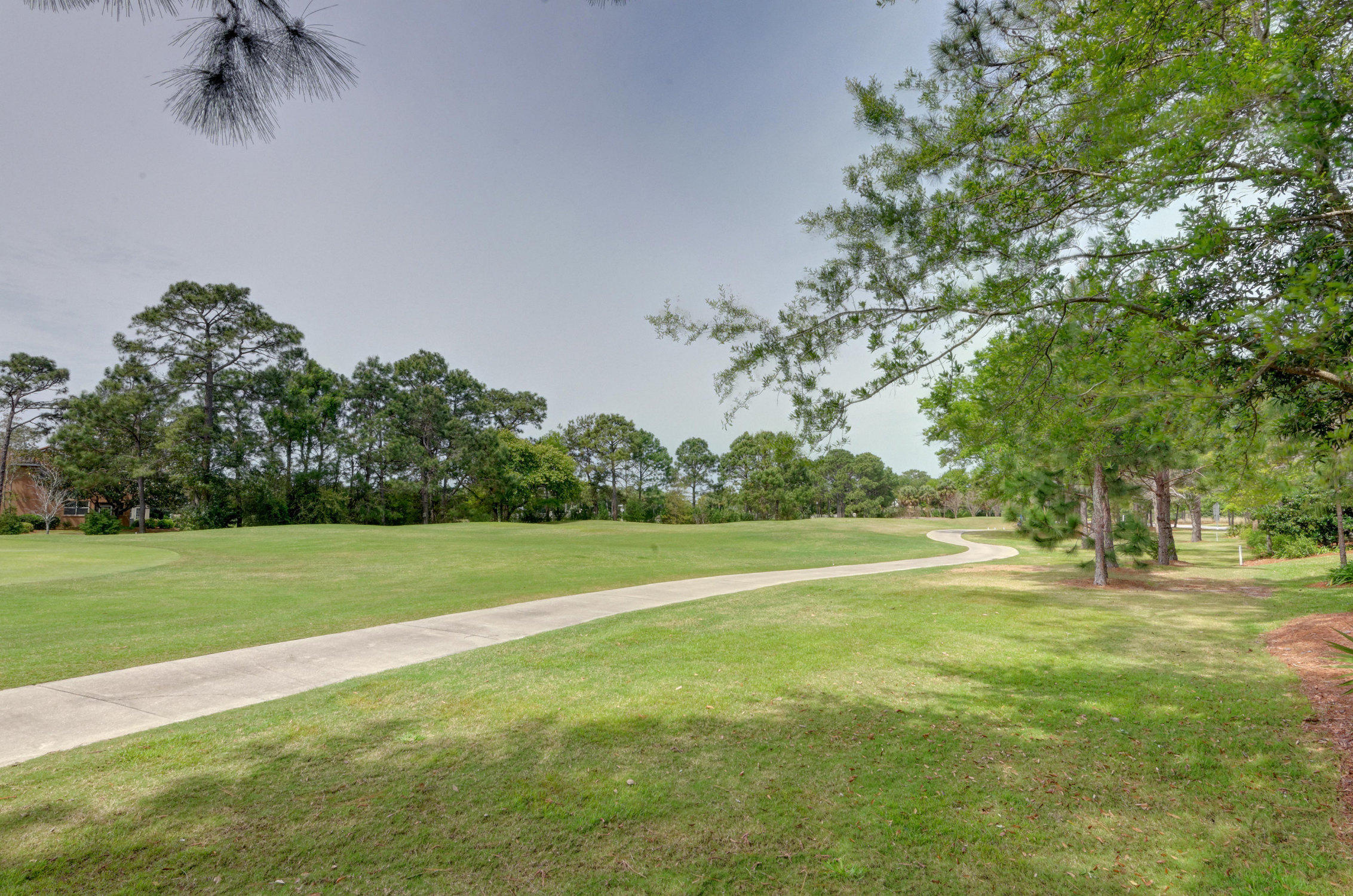 VILLA LAGO - Residential