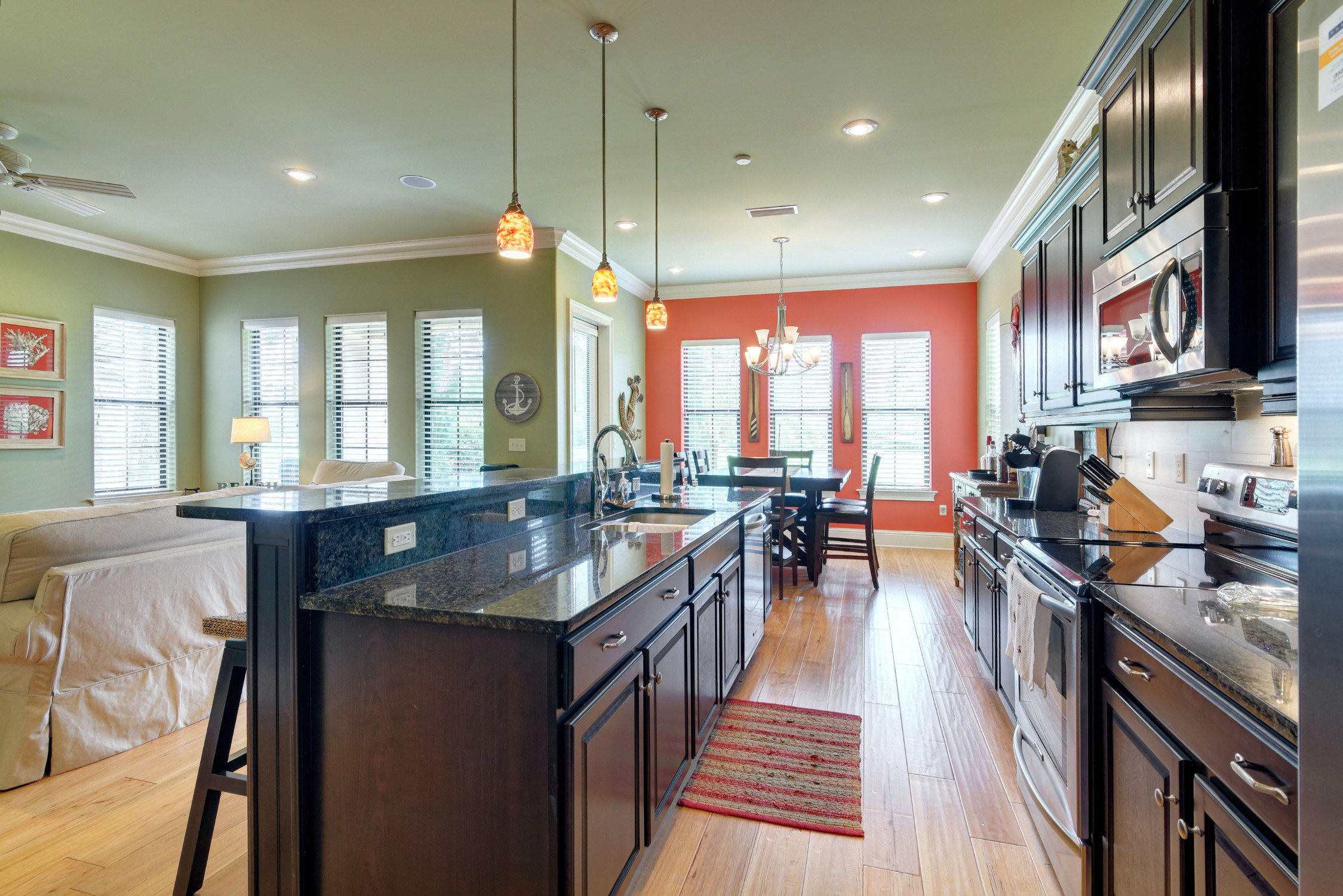 VILLA LAGO - Residential