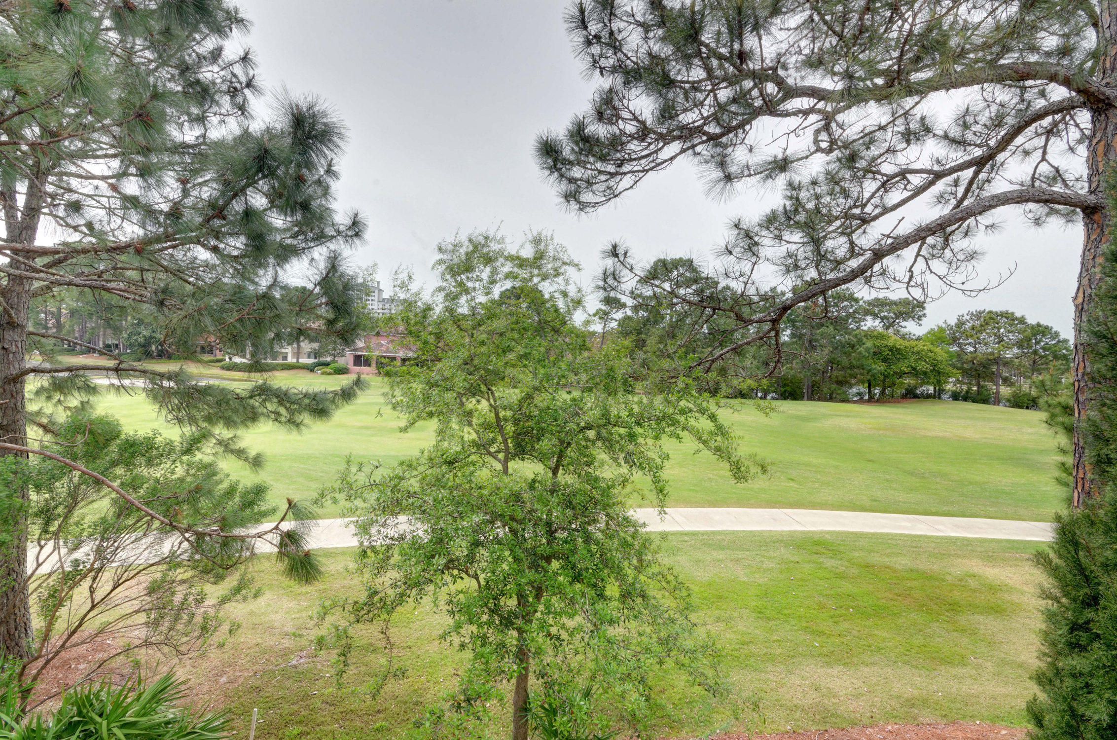 VILLA LAGO - Residential