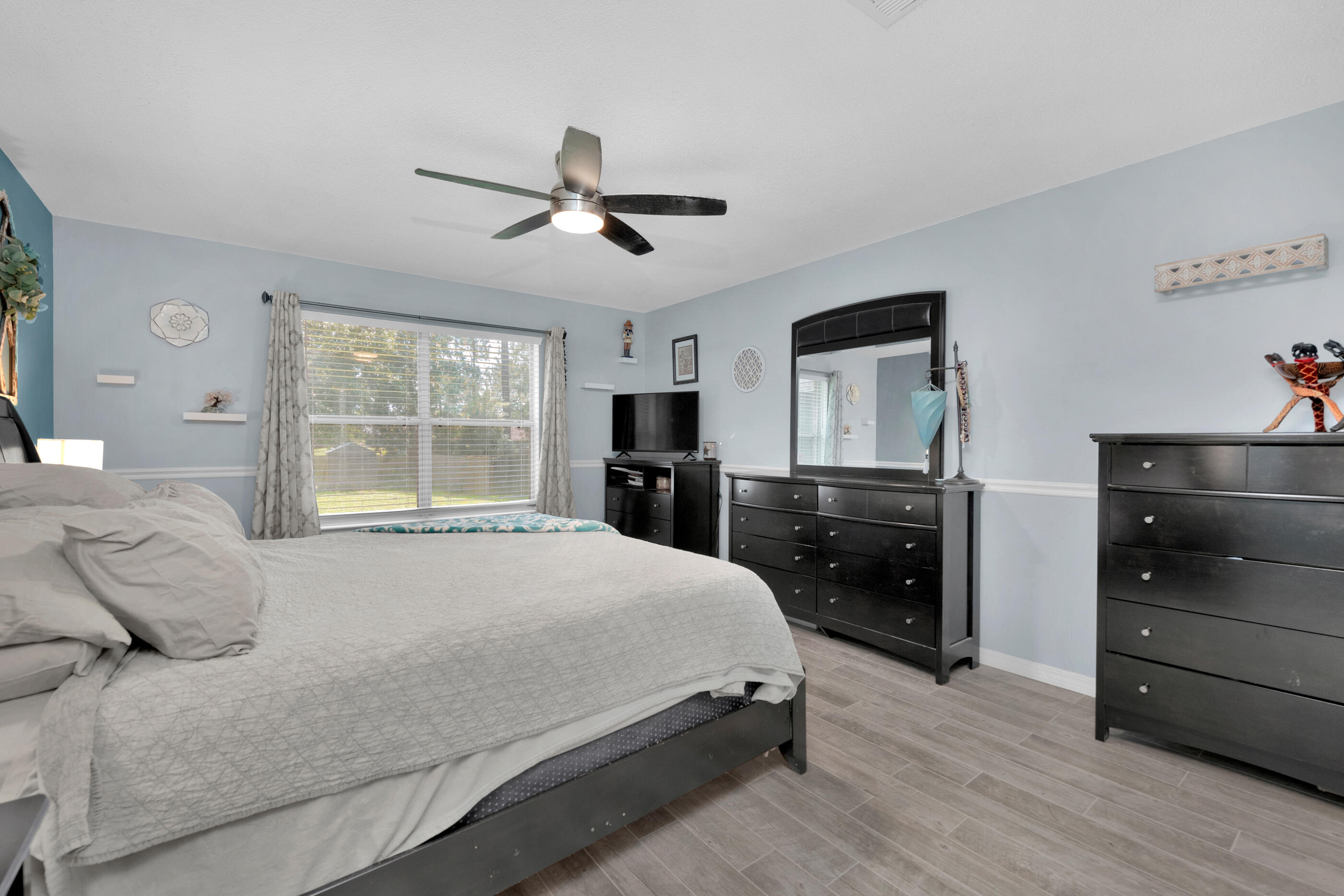 HOLLEY BY THE SEA - Residential