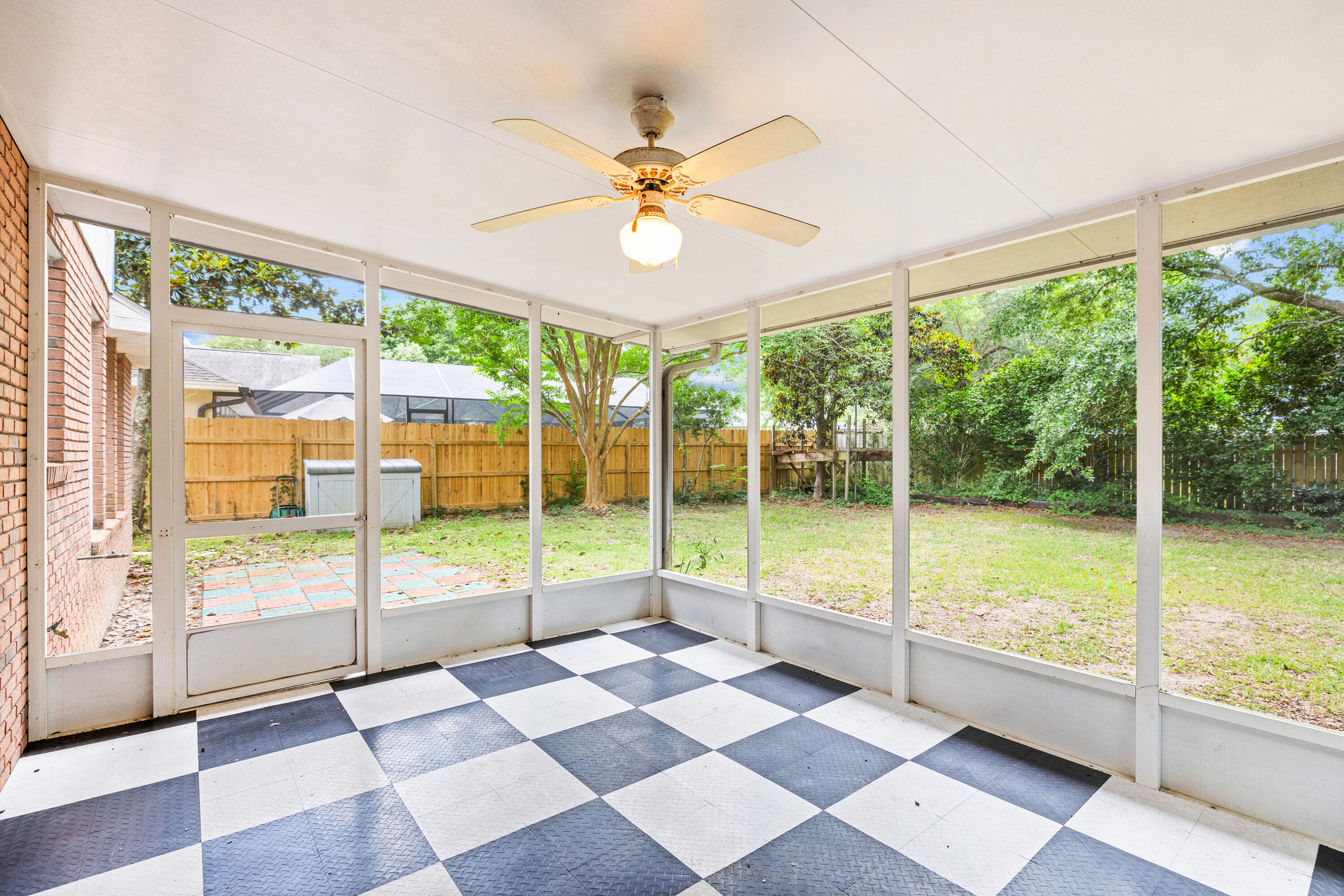 PARKWOOD ESTATES PH 1 BLUEWATER BAY - Residential Lease