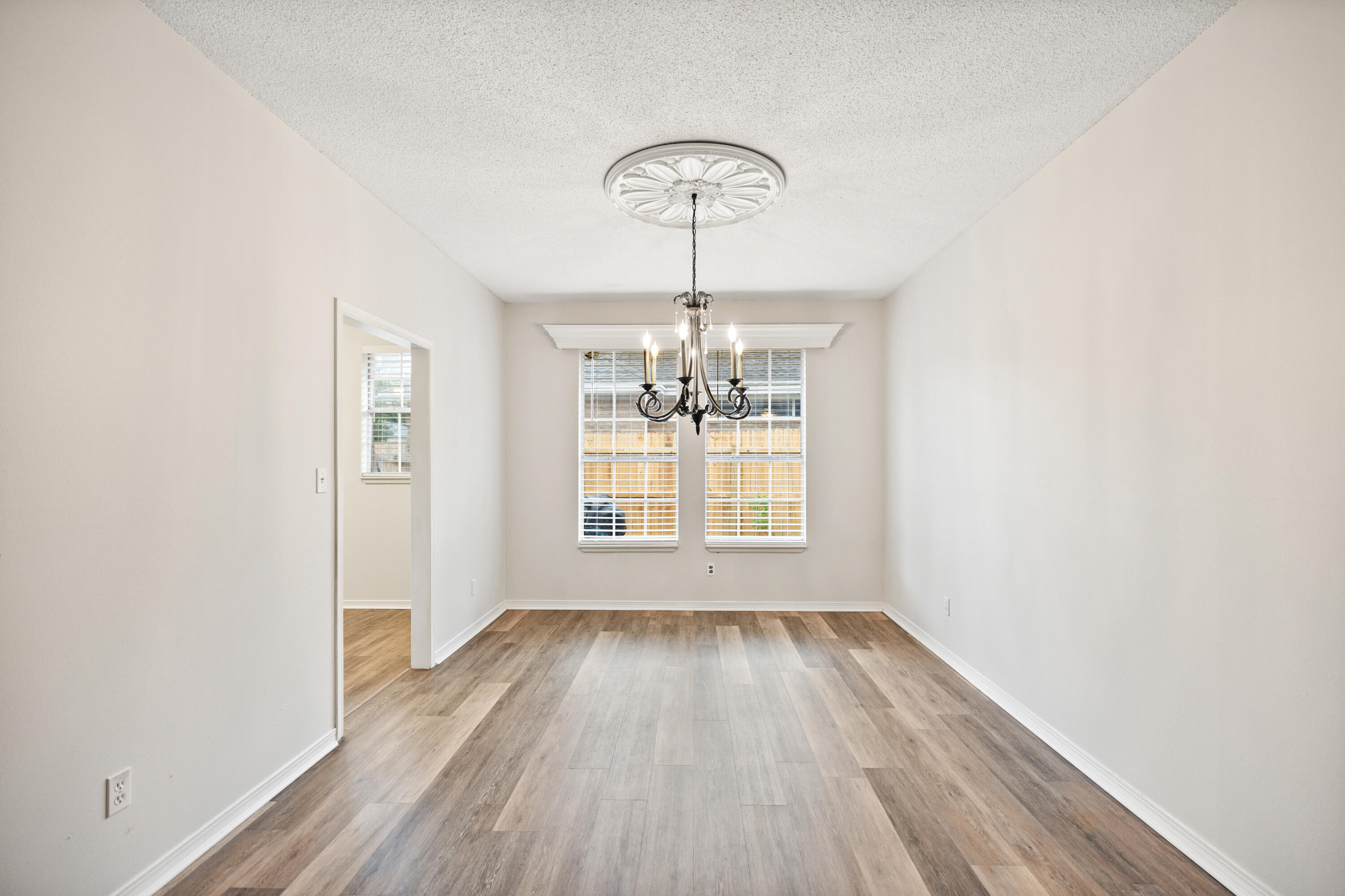 PARKWOOD ESTATES PH 1 BLUEWATER BAY - Residential Lease