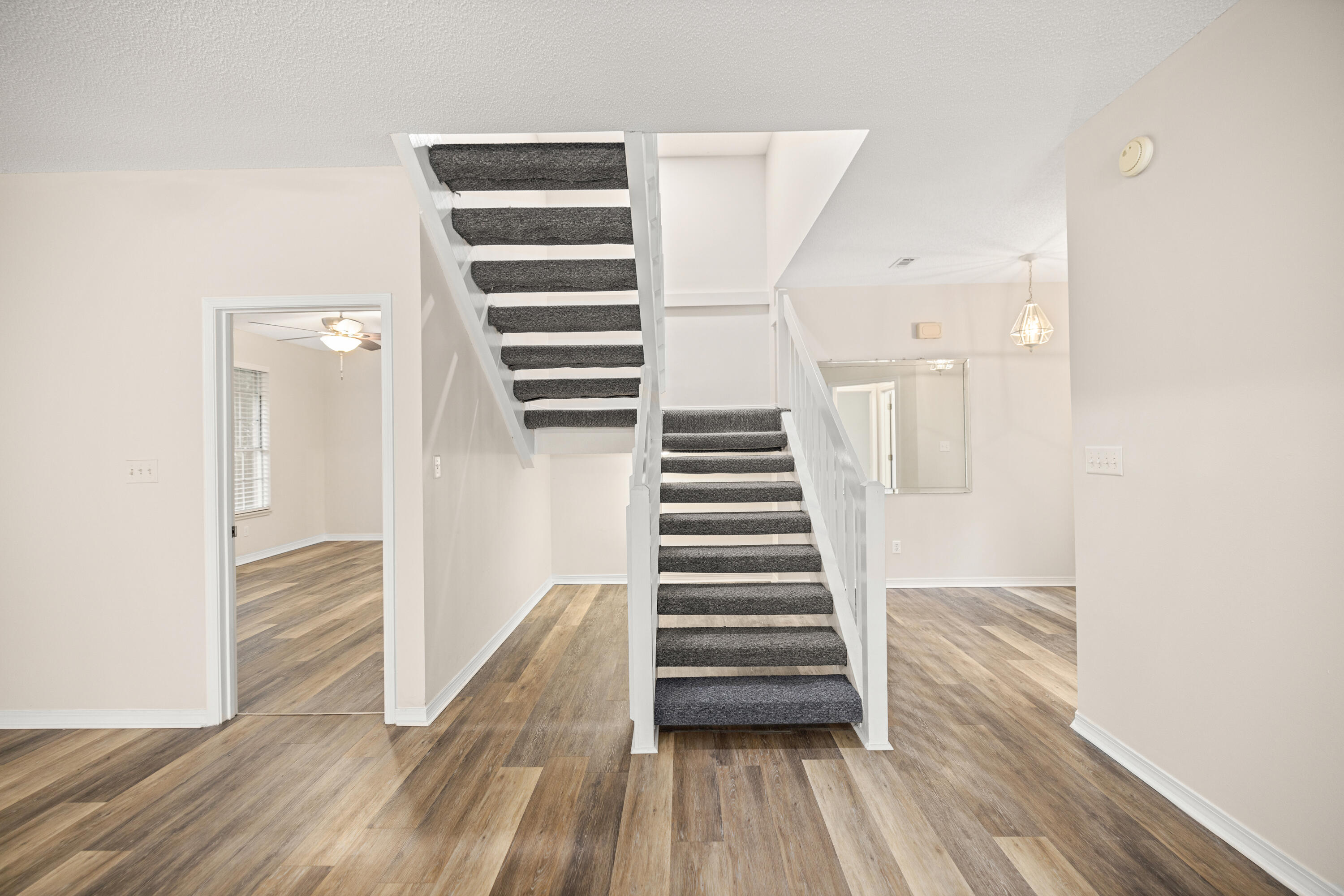 PARKWOOD ESTATES PH 1 BLUEWATER BAY - Residential Lease