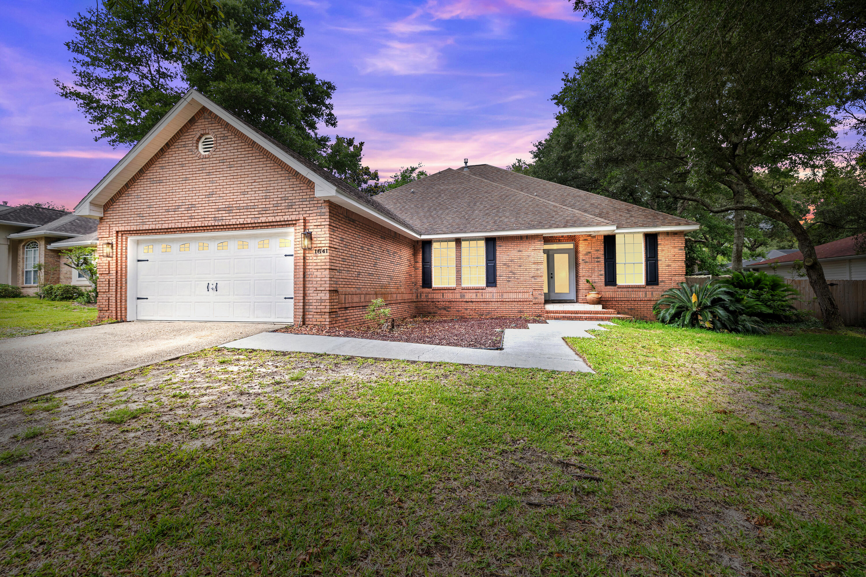 PARKWOOD ESTATES PH 1 BLUEWATER BAY - Residential Lease