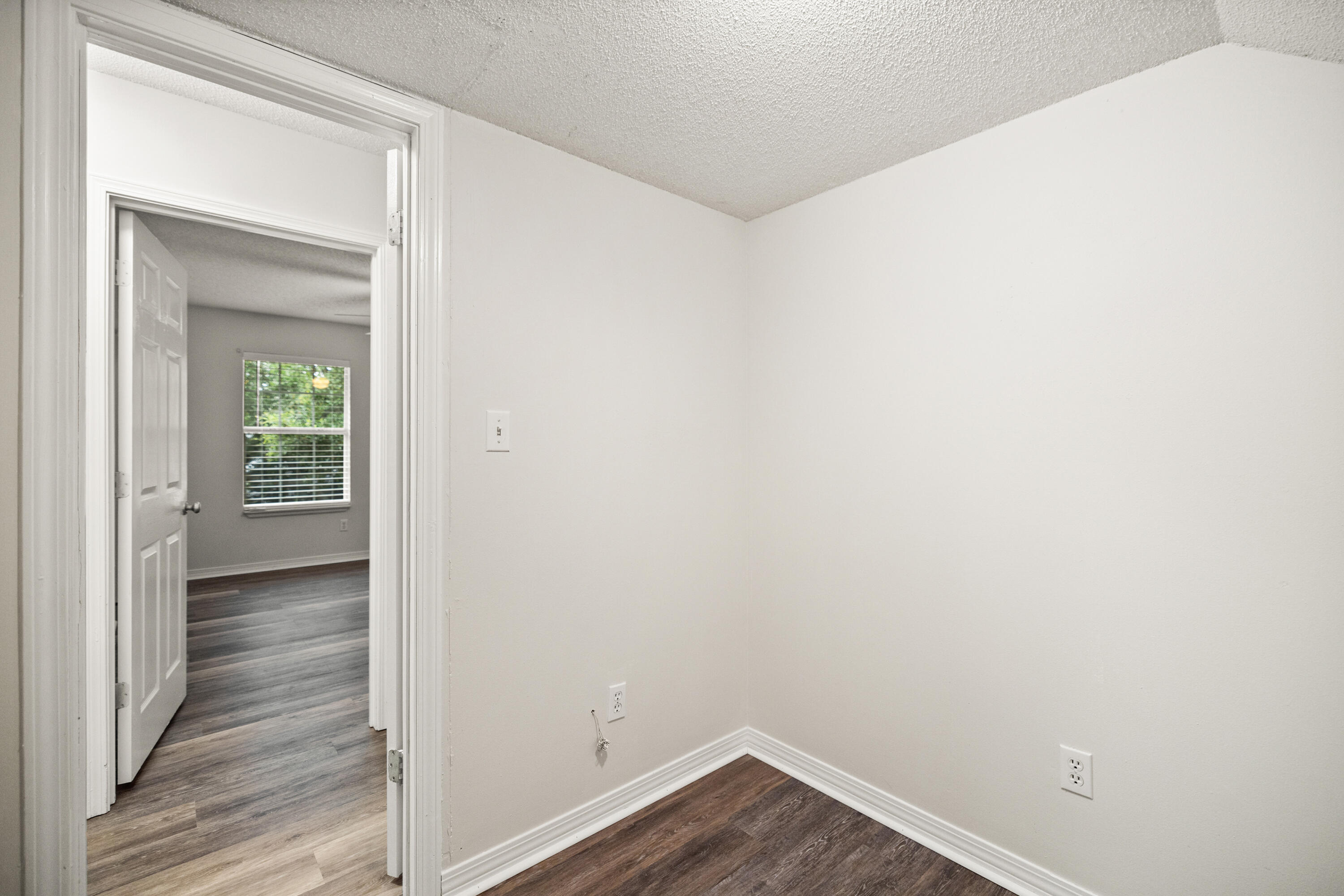 PARKWOOD ESTATES PH 1 BLUEWATER BAY - Residential Lease