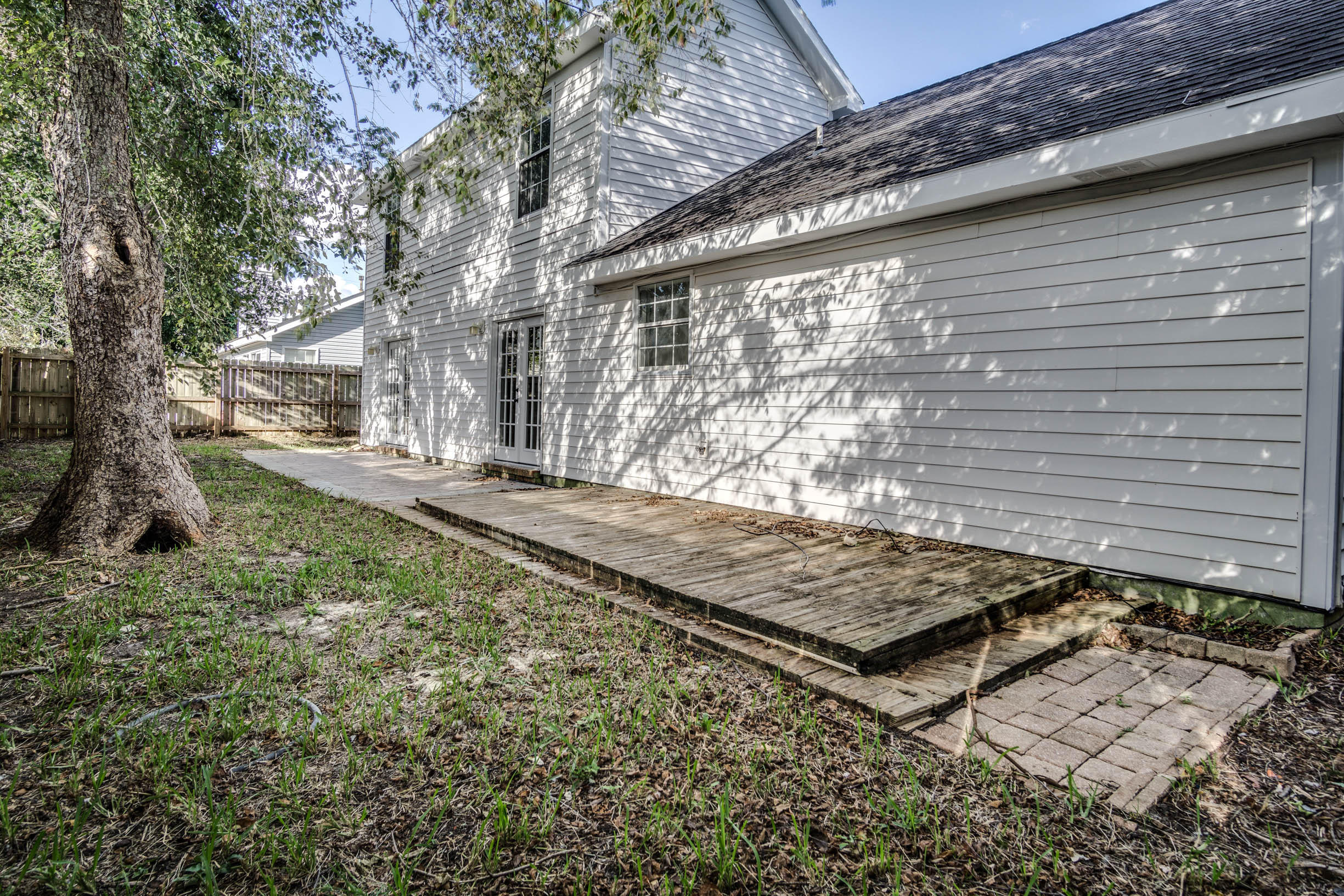 BRISTOL PARK - Residential