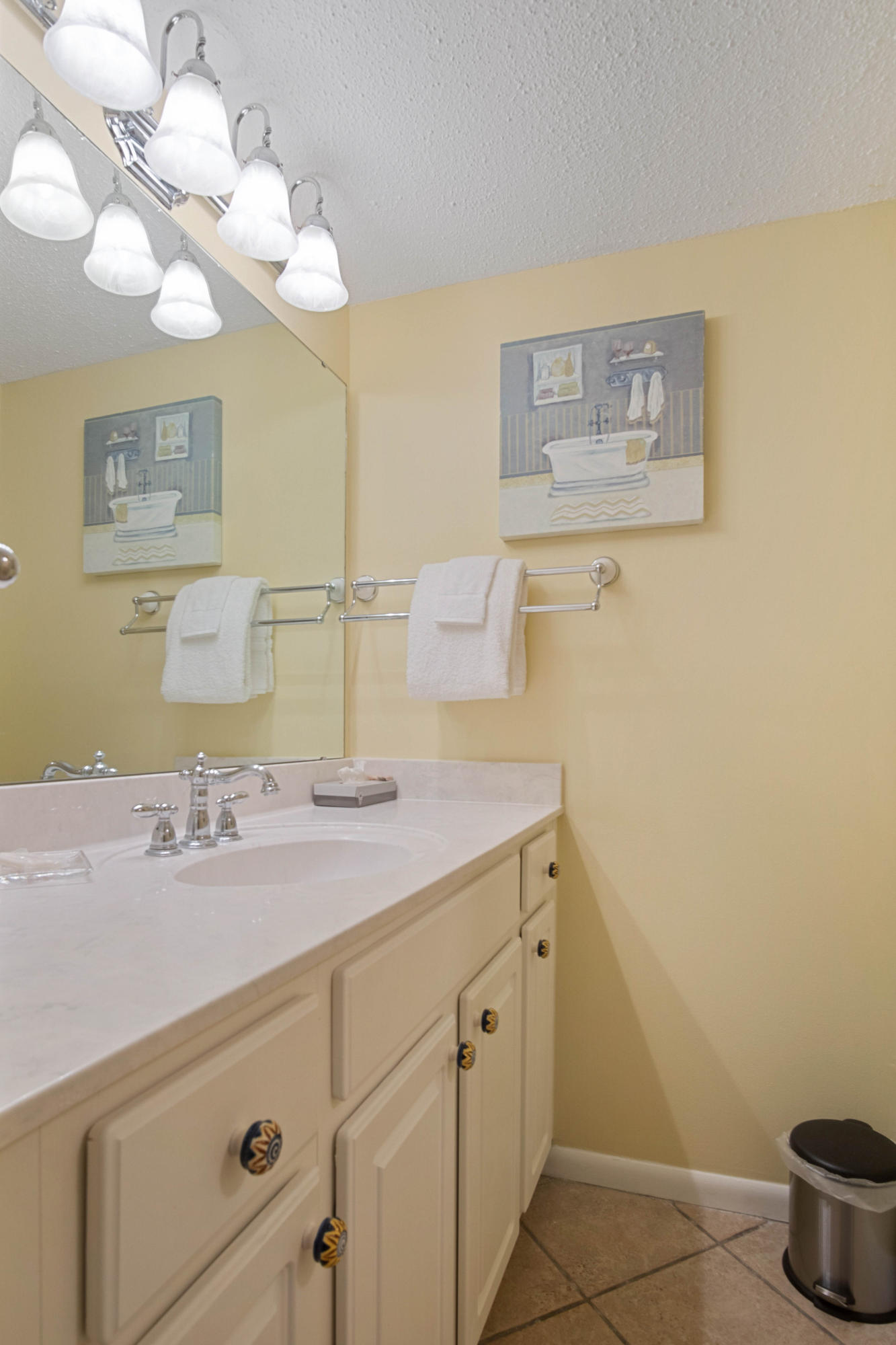 JETTY EAST CONDO - Residential