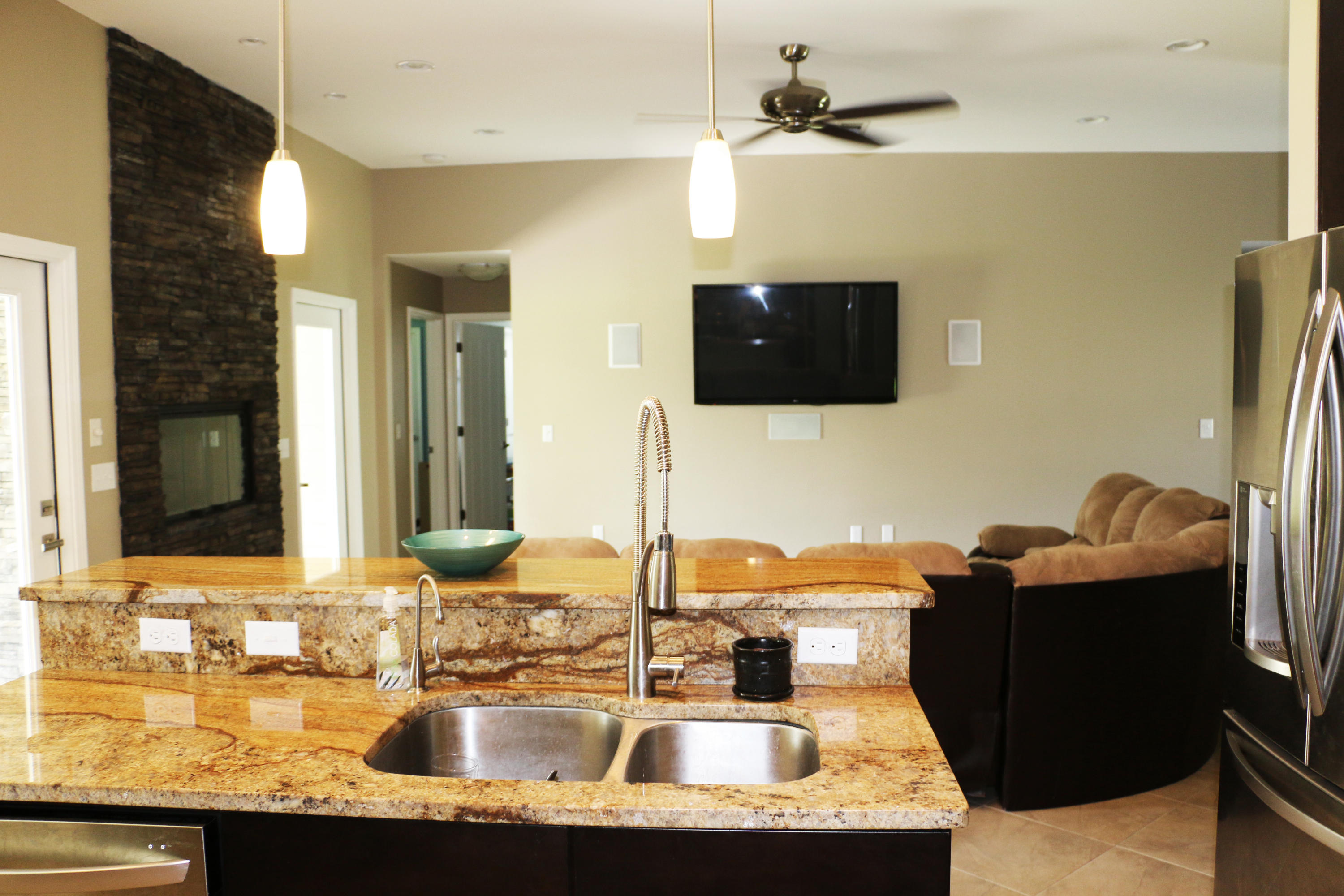 RESUB OF KELLYS ADD TO DESTIN LOT 14 BLK 8 - Residential