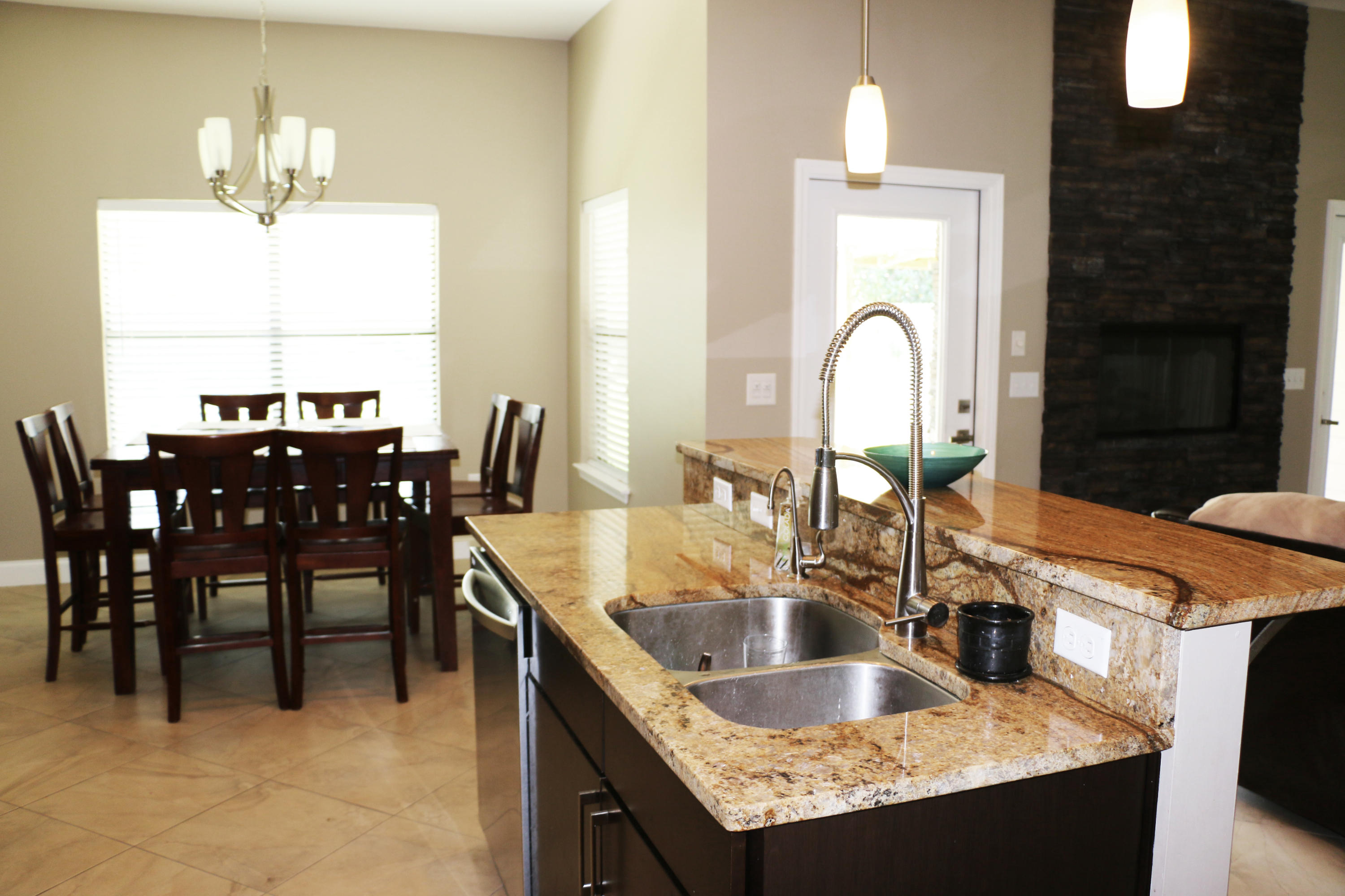 RESUB OF KELLYS ADD TO DESTIN LOT 14 BLK 8 - Residential